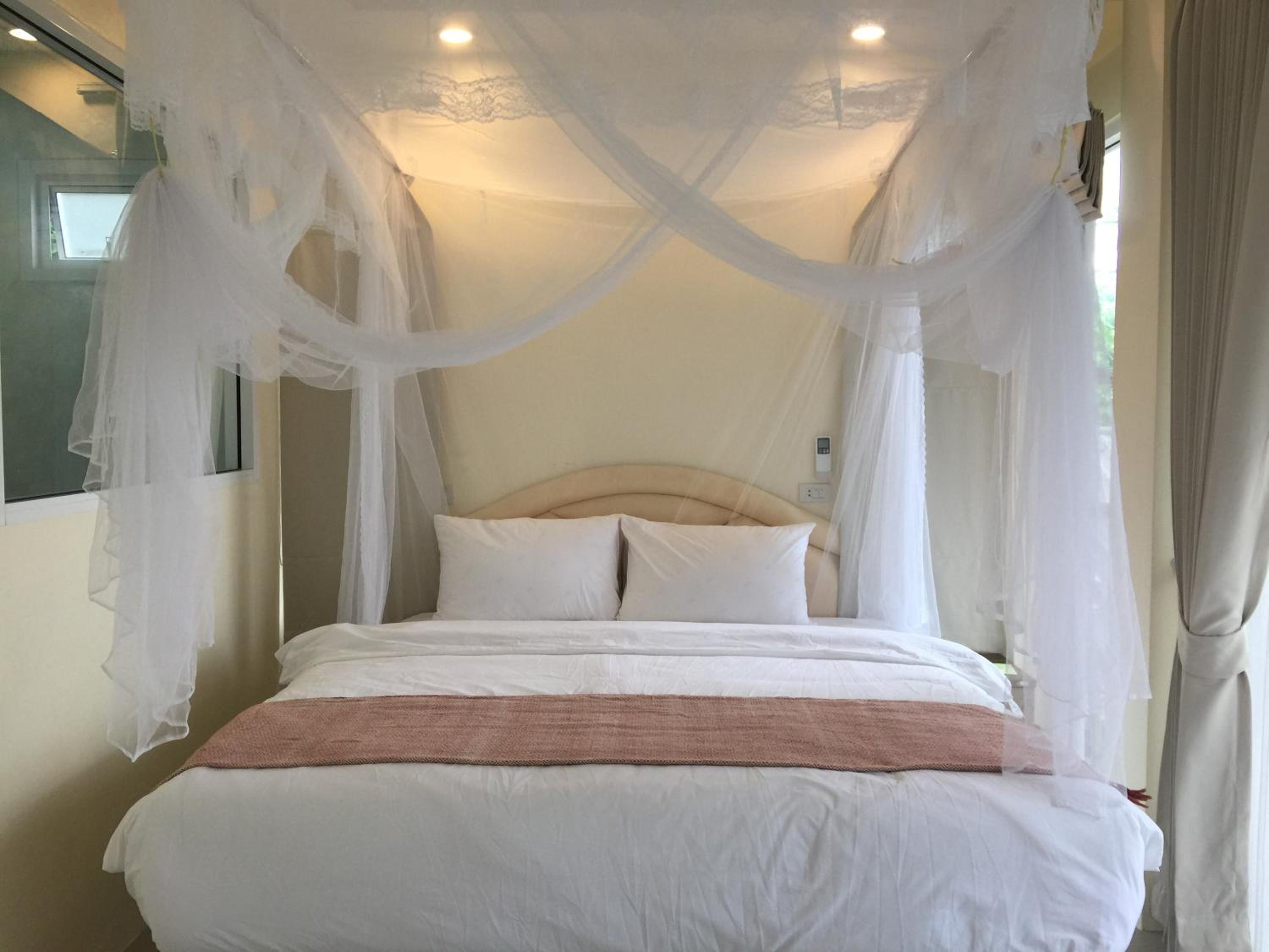 Deluxe Double Room photo 3
