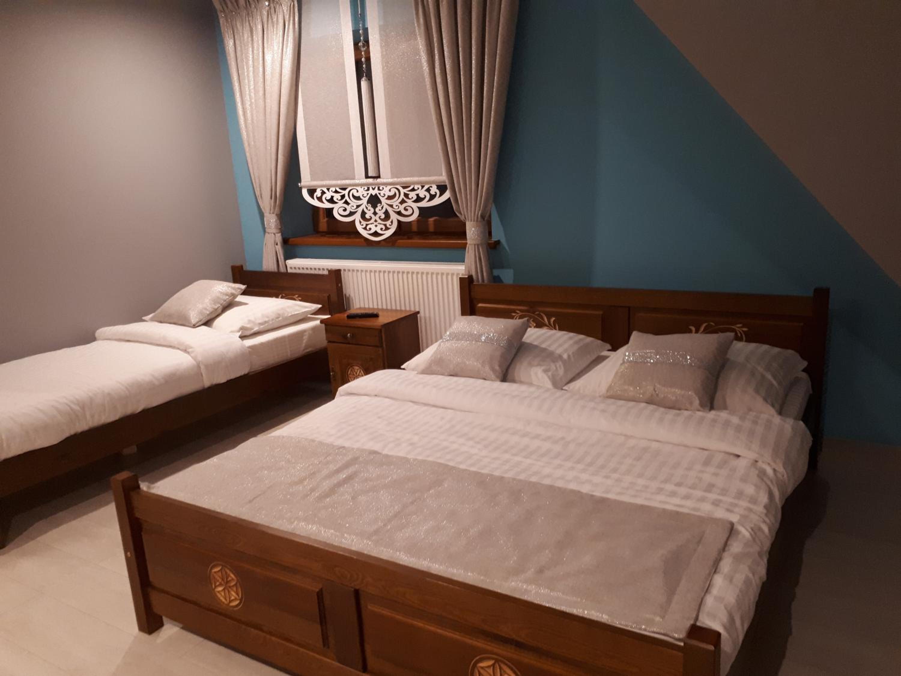 Double Room with Mountain View - Photo 13