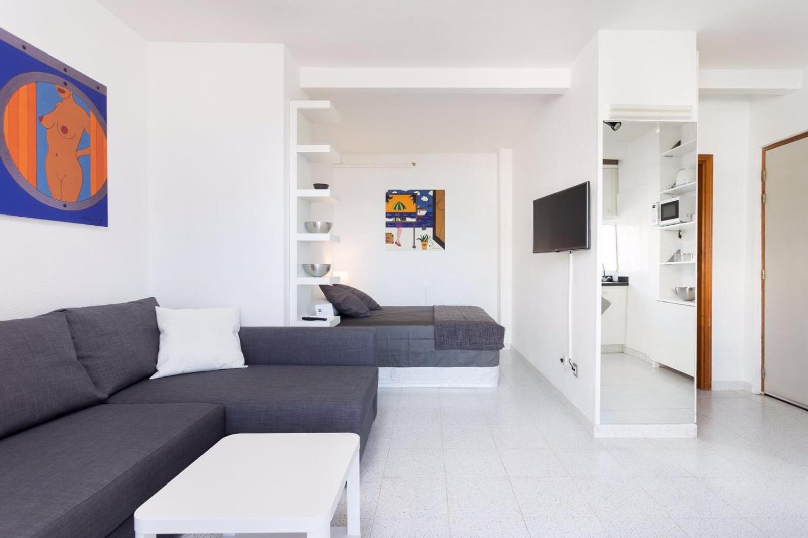 Studio Apartment with Sea View - Photo 16