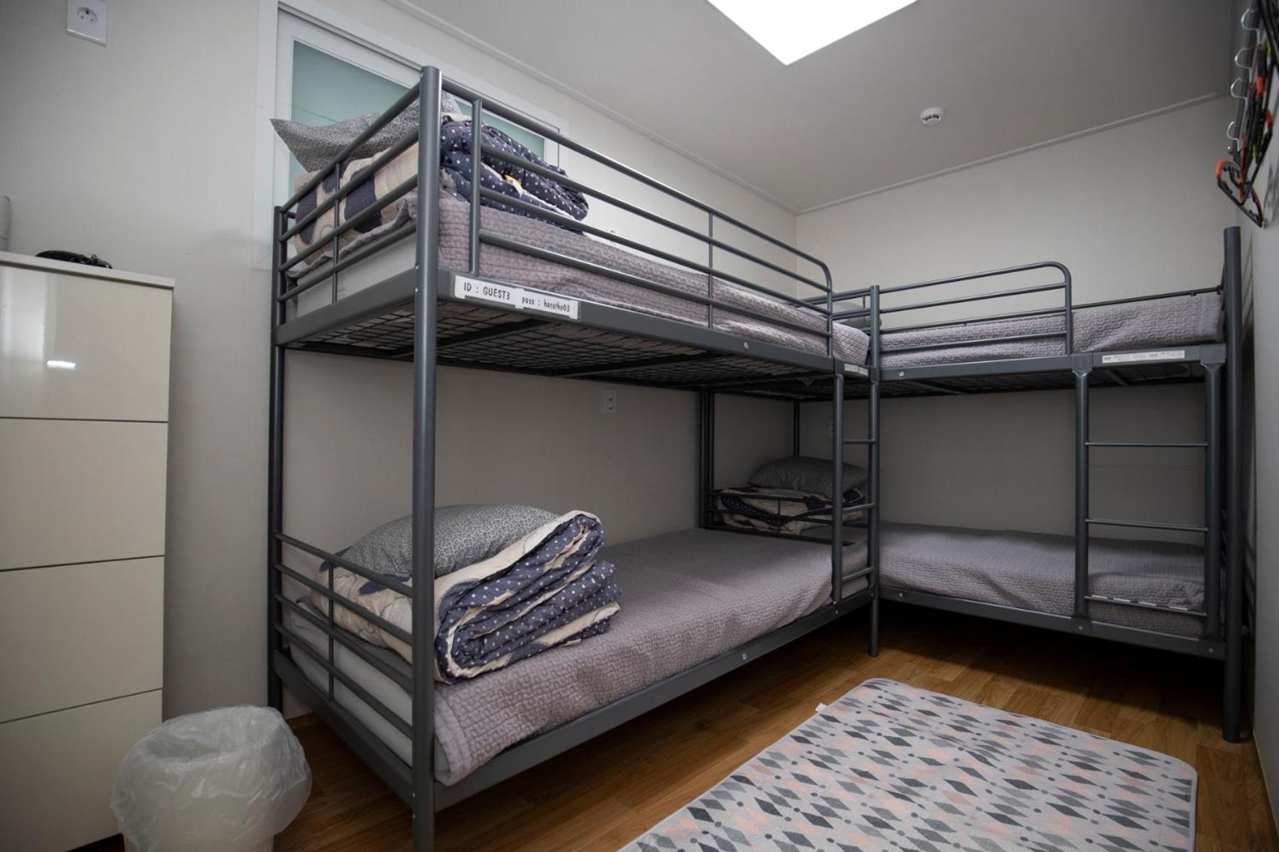Bed in 4-Bed Female Dormitory Room photo 1