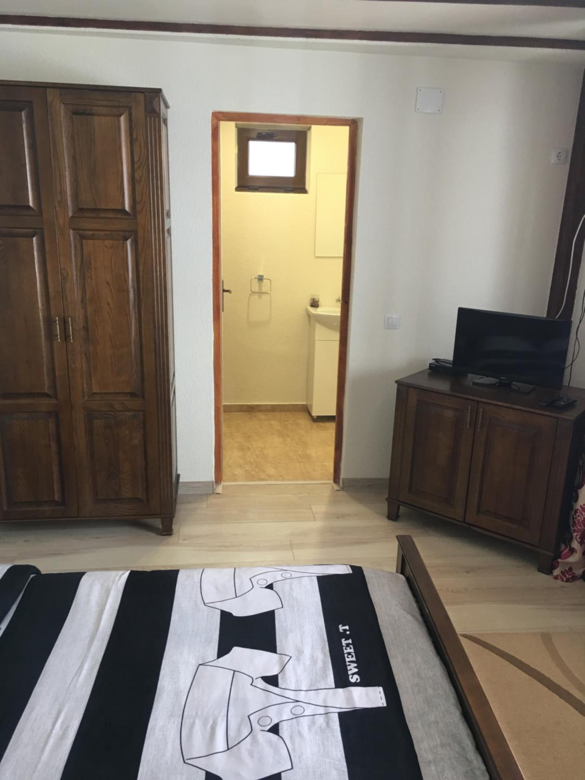 Double Room with Private Bathroom photo 1