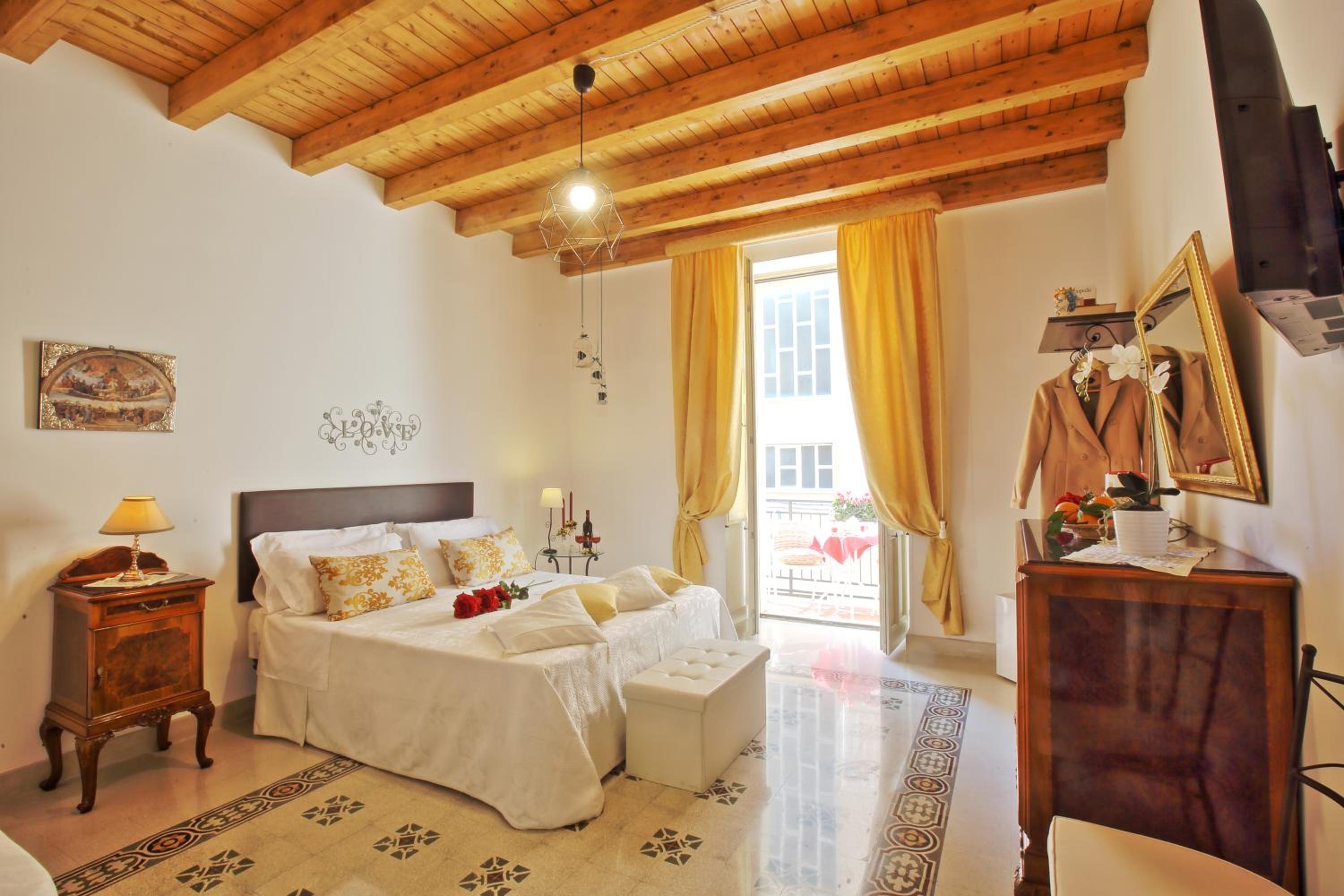 Triple Room with Balcony photo 3