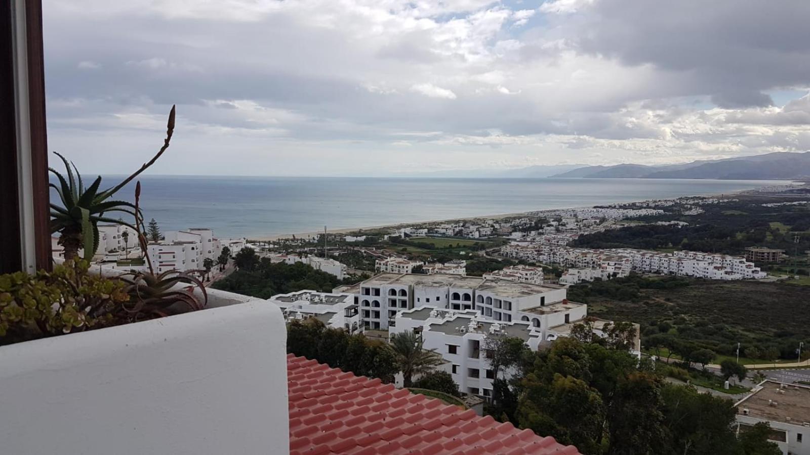 Apartment with Sea View - Photo 16