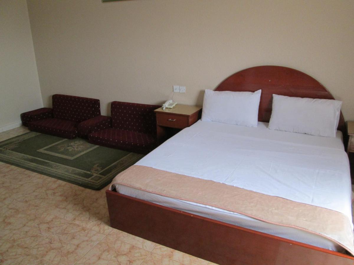 Double or Twin Room with Bathroom photo 2