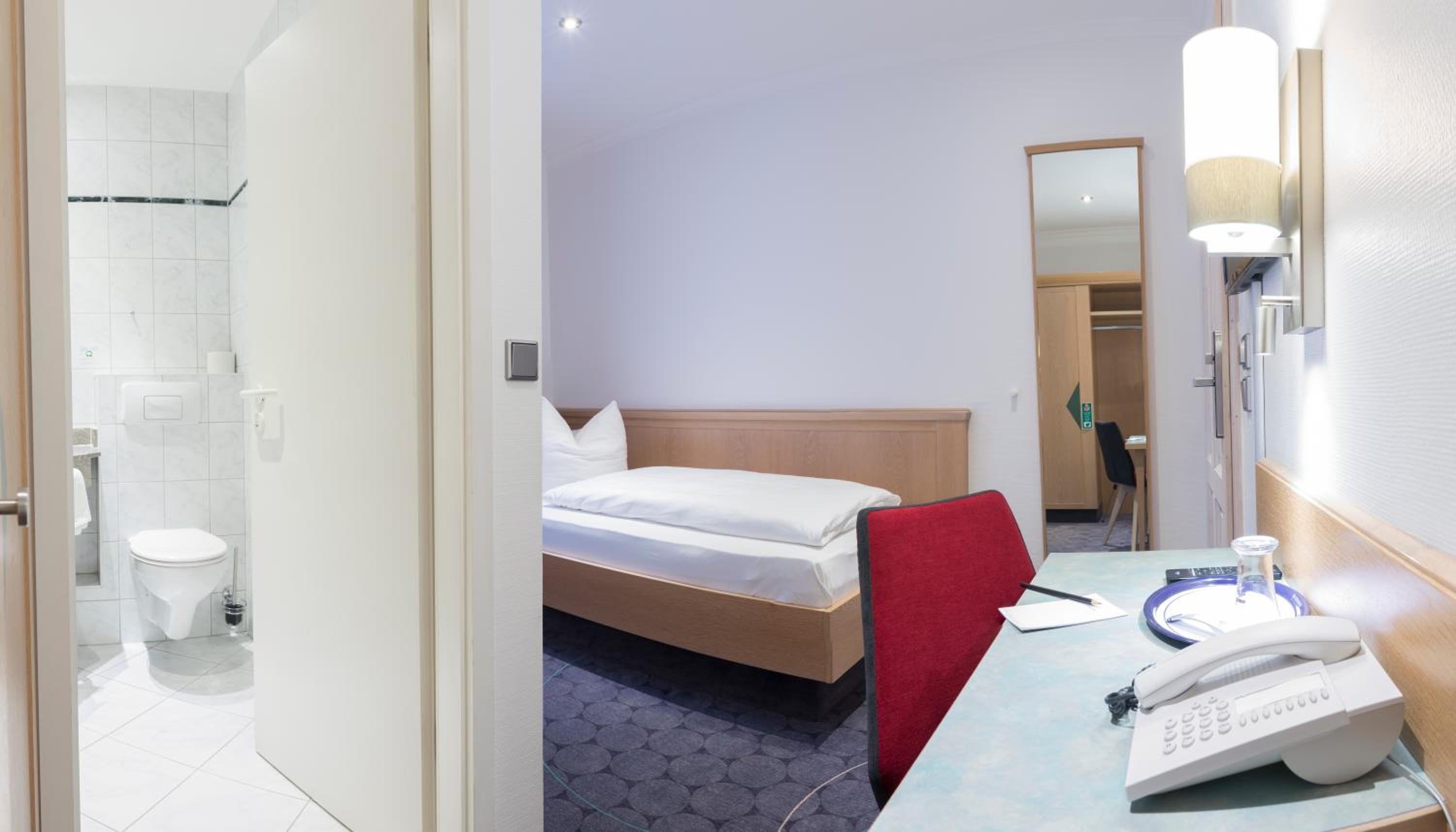 Single Room photo 3