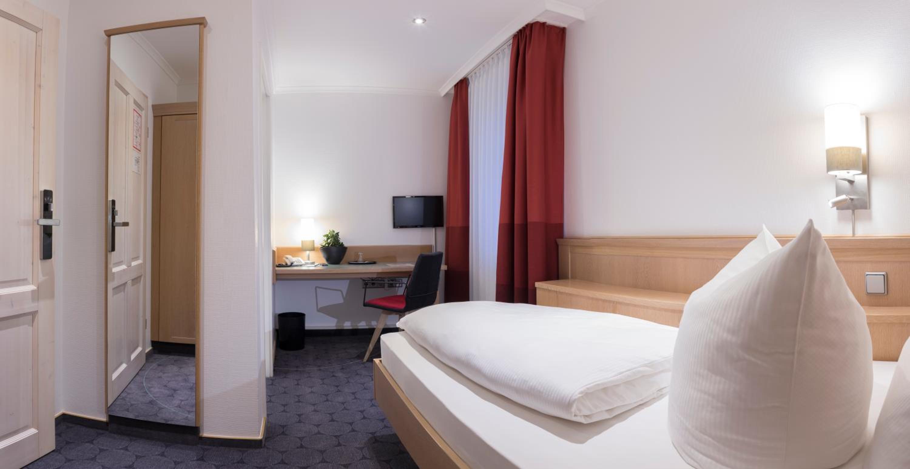 Single Room
