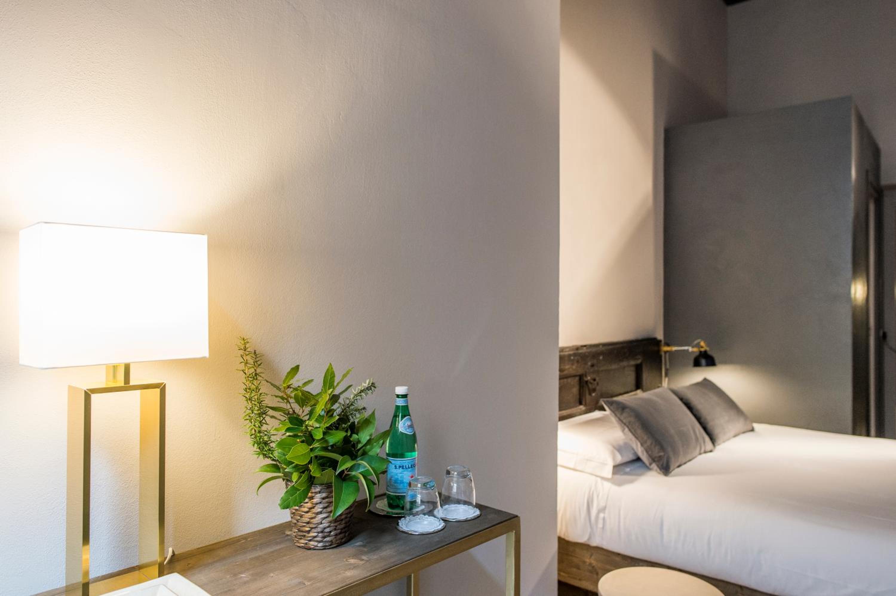 Double Room - Photo 19
