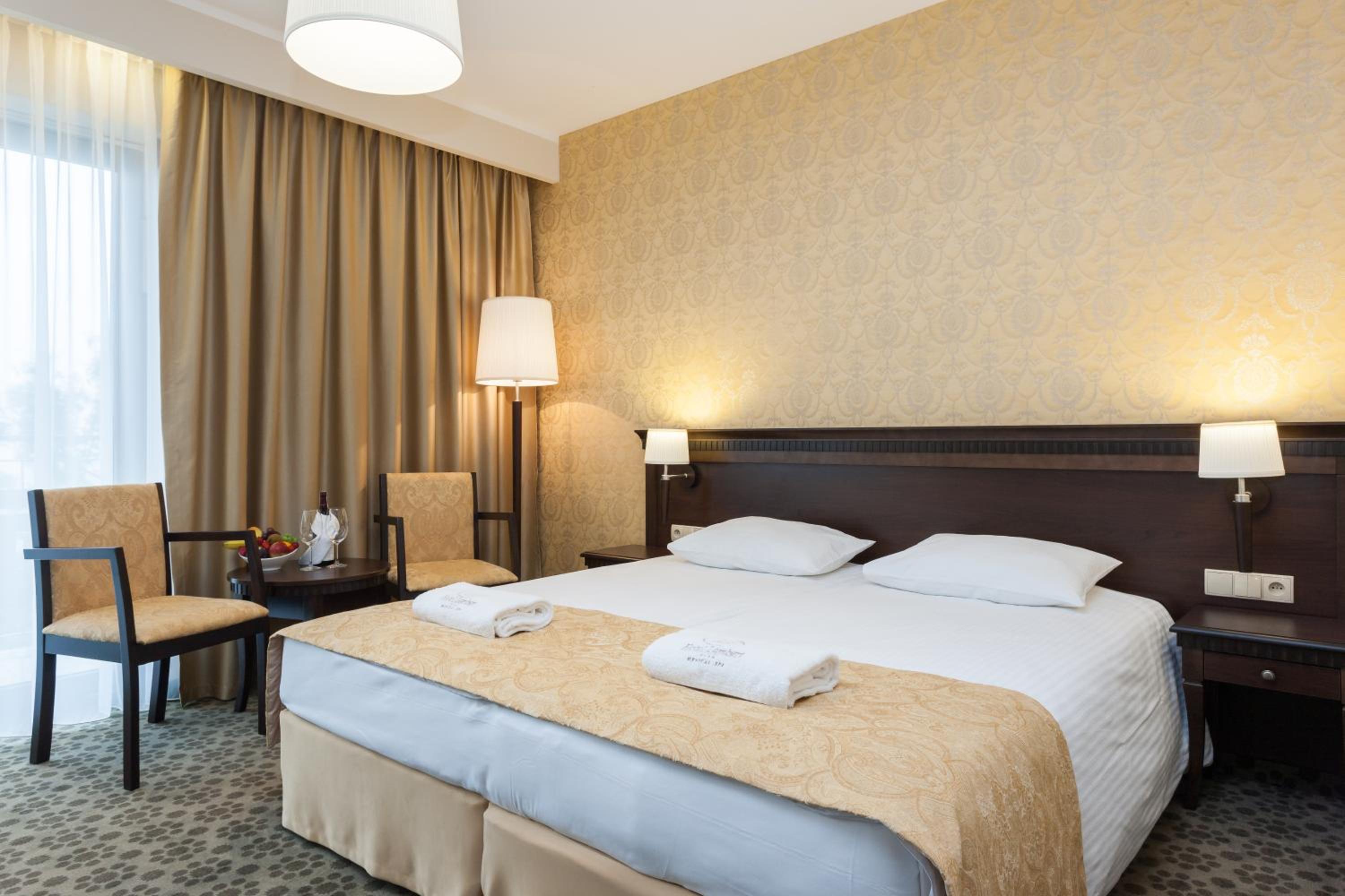 Standard Double Room - Photo 2