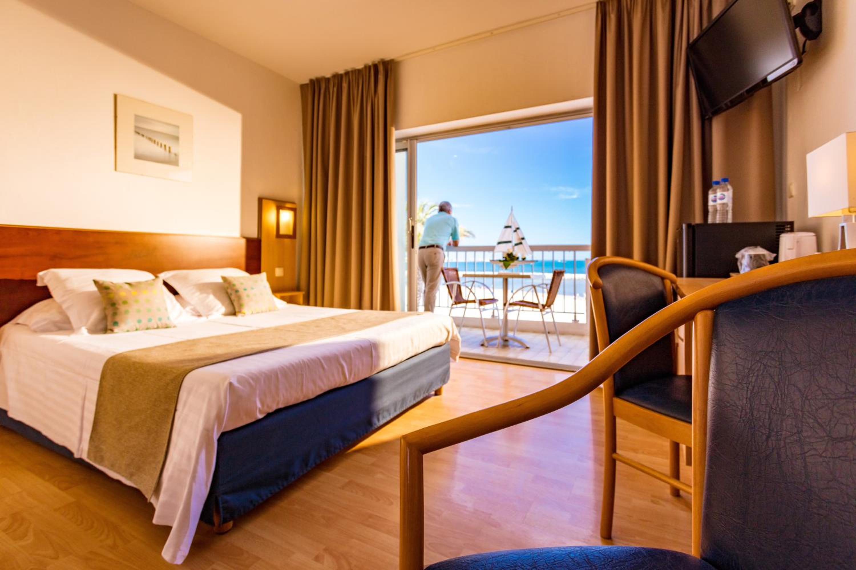 Triple Room with Sea View photo 1