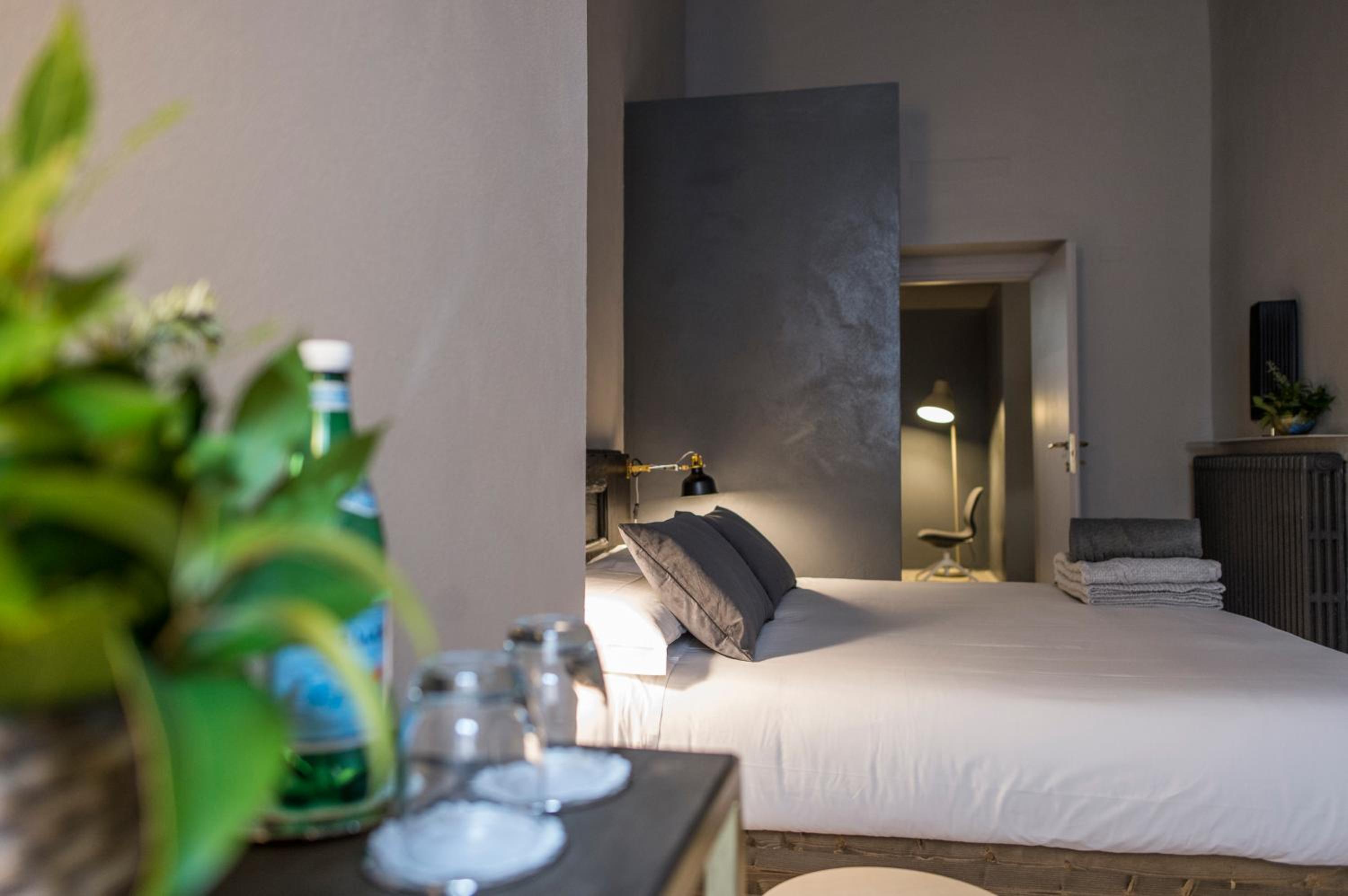 Double Room - Photo 23
