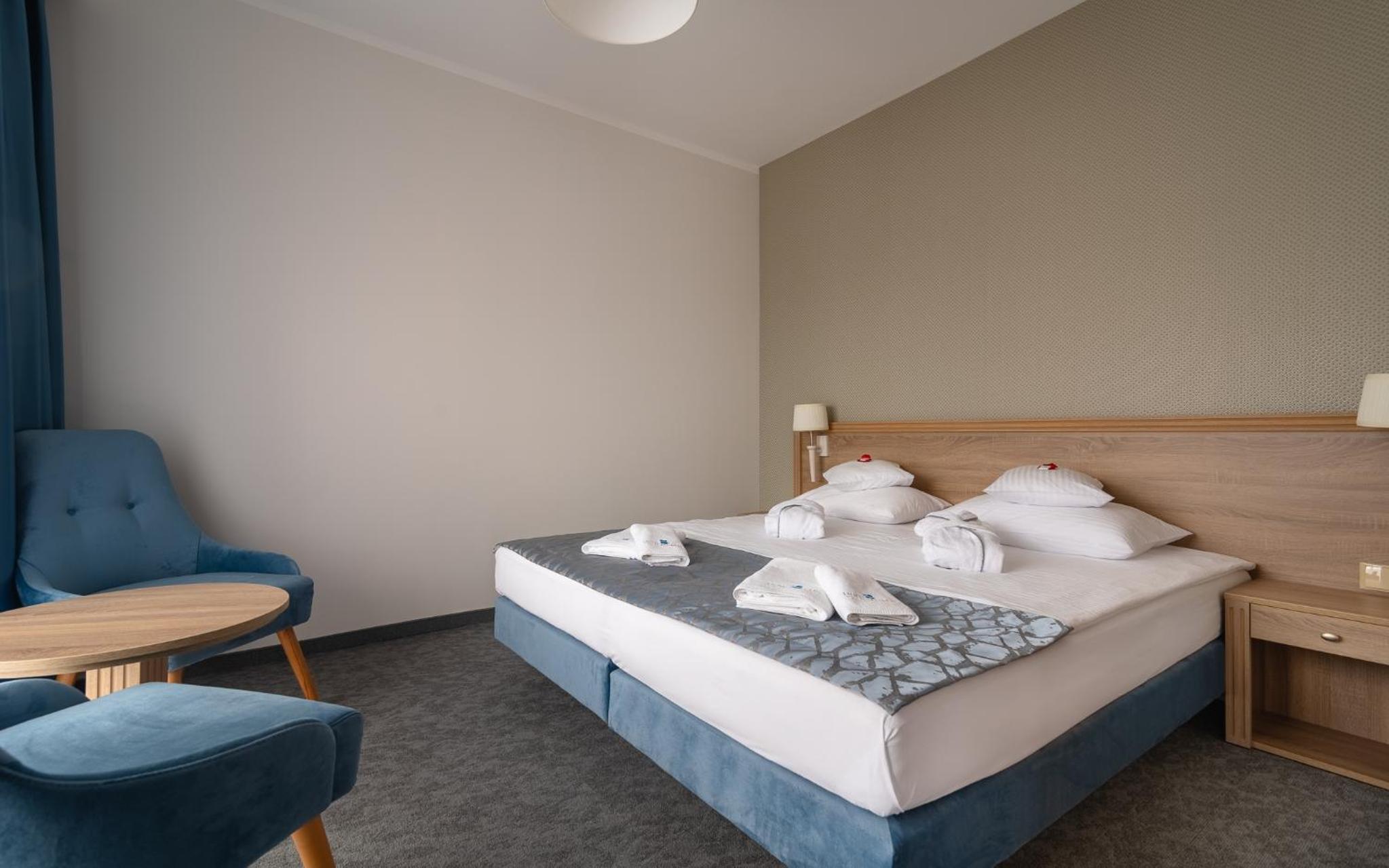 Standard Double Room - Photo 7