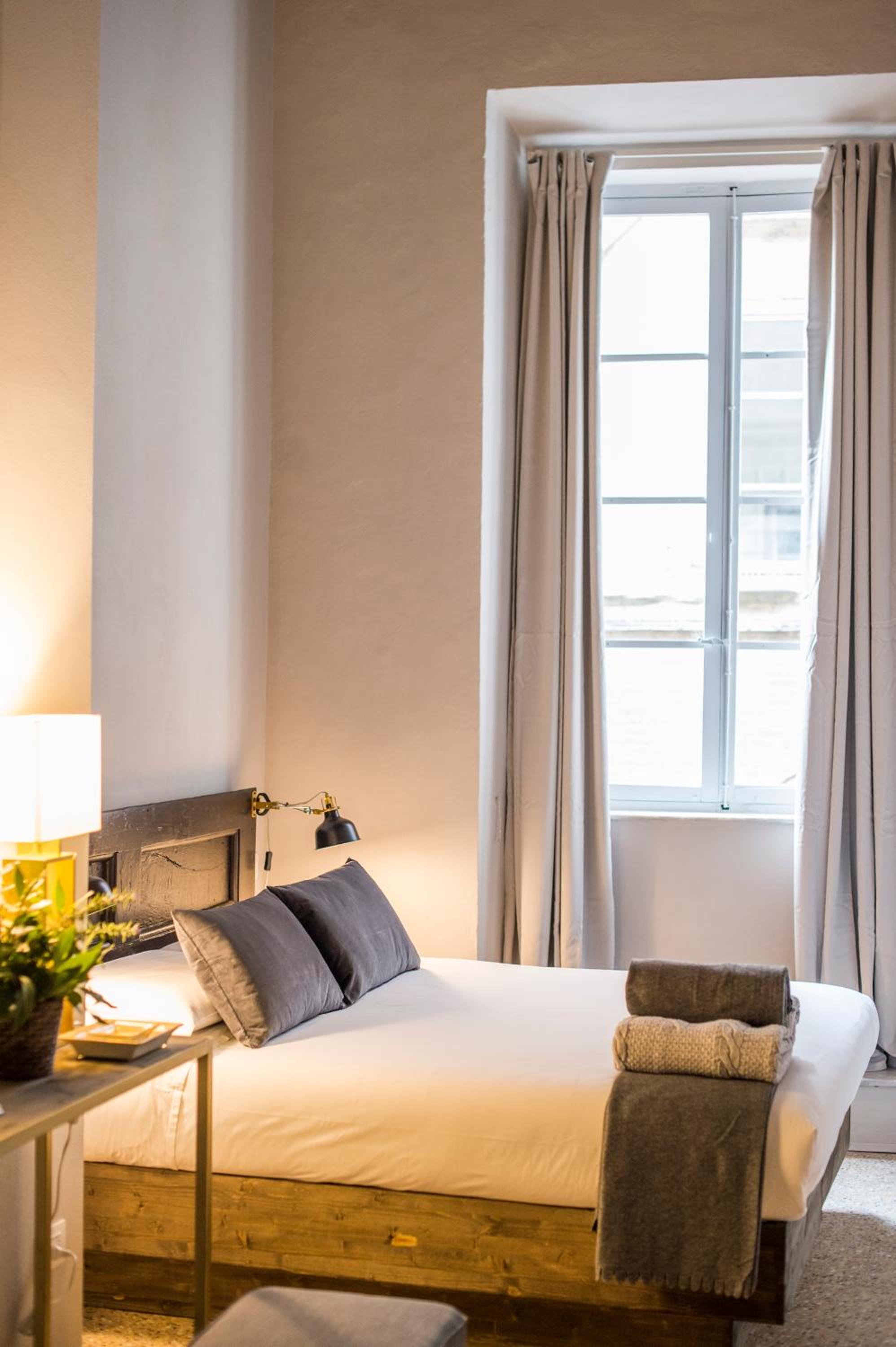 Double Room - Photo 28