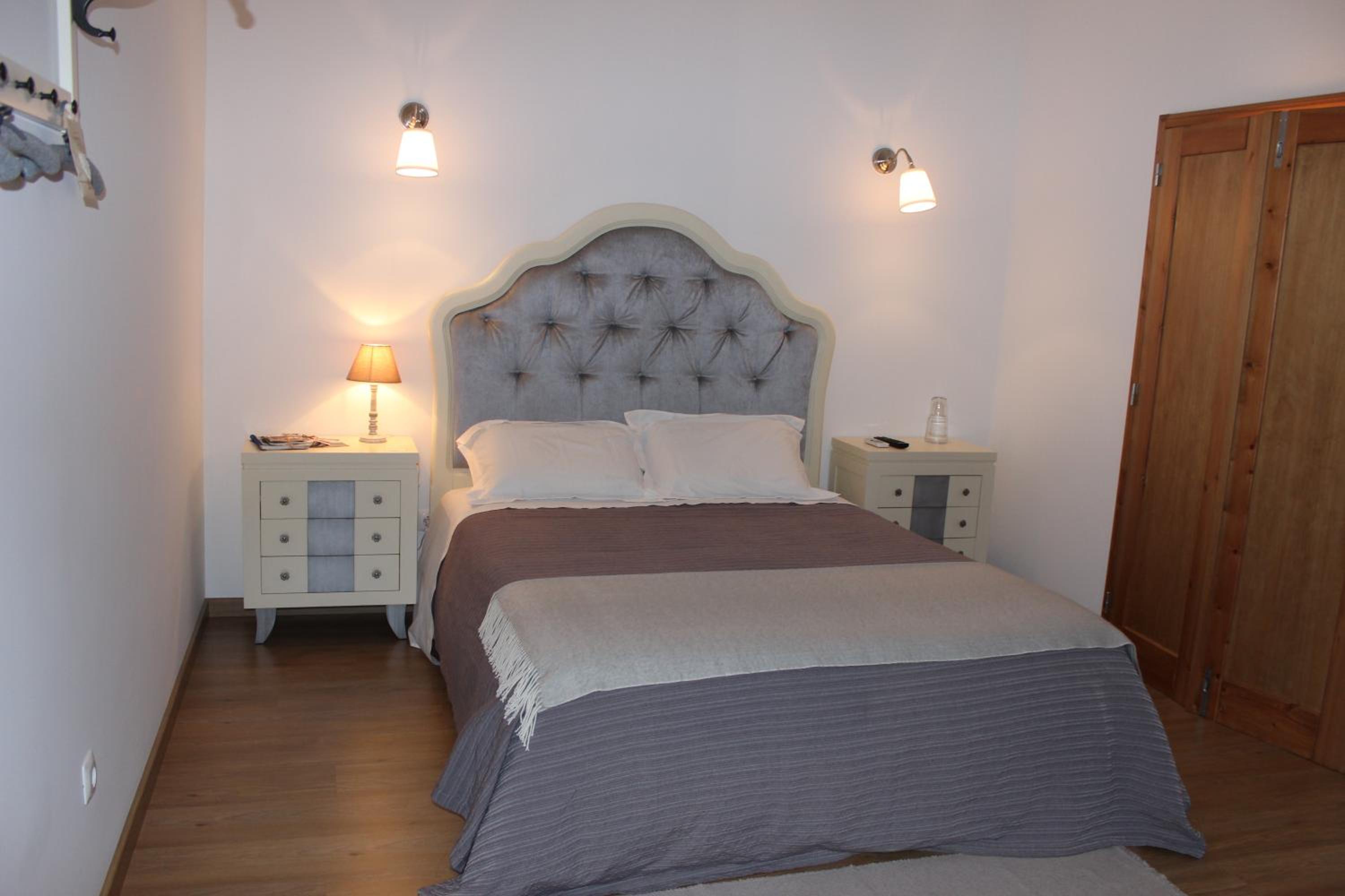 Double Room - Photo 4