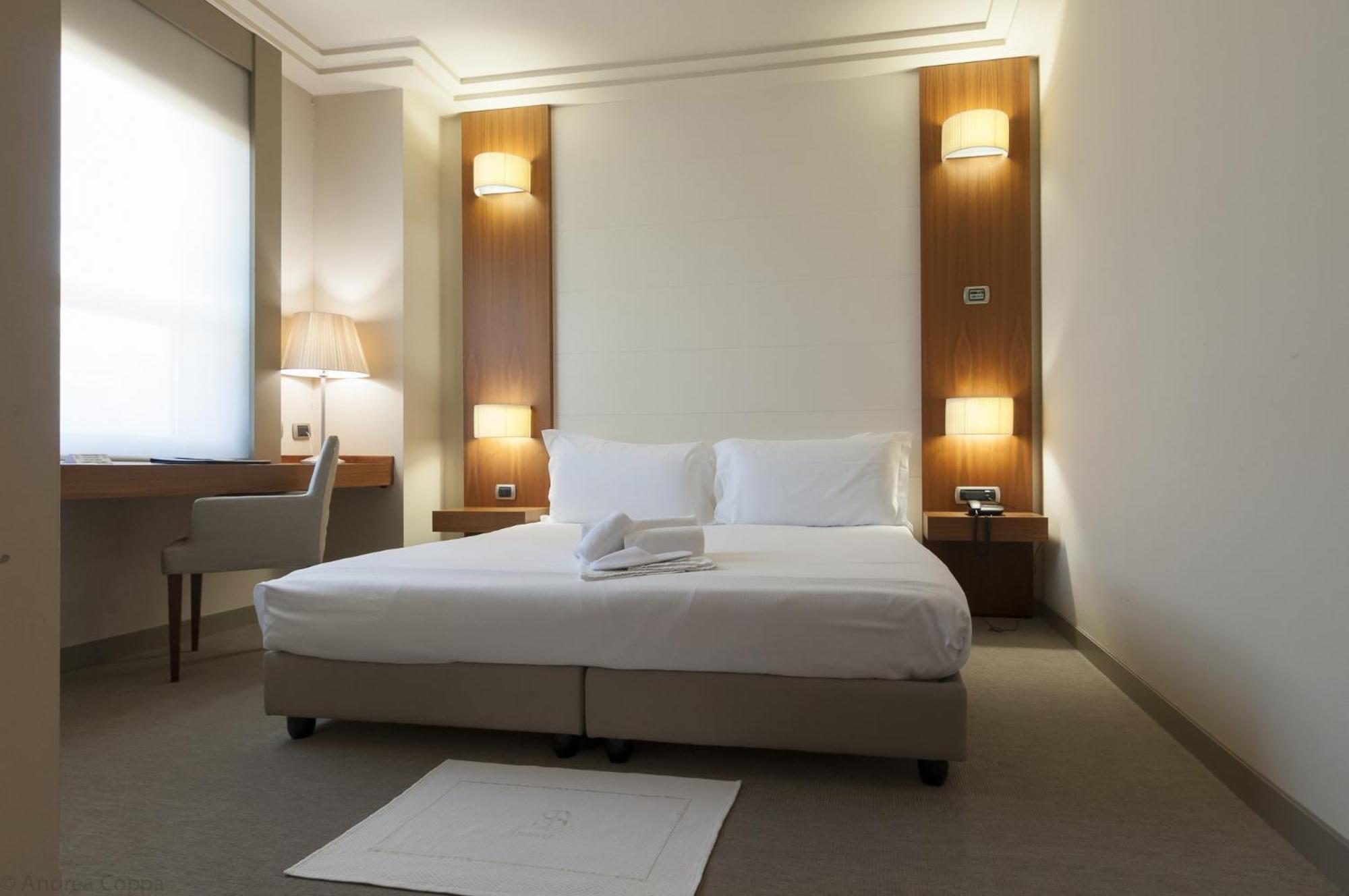 Superior Double or Twin Room - Photo 4