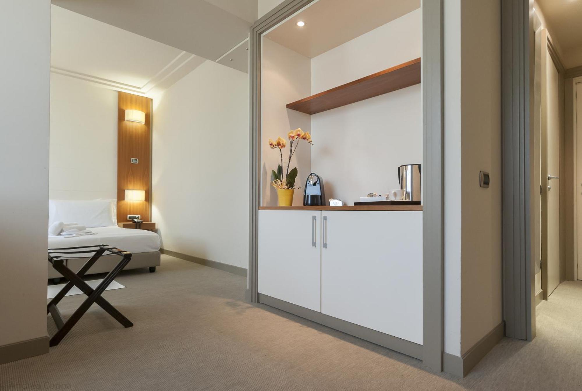 Superior Double or Twin Room - Photo 3