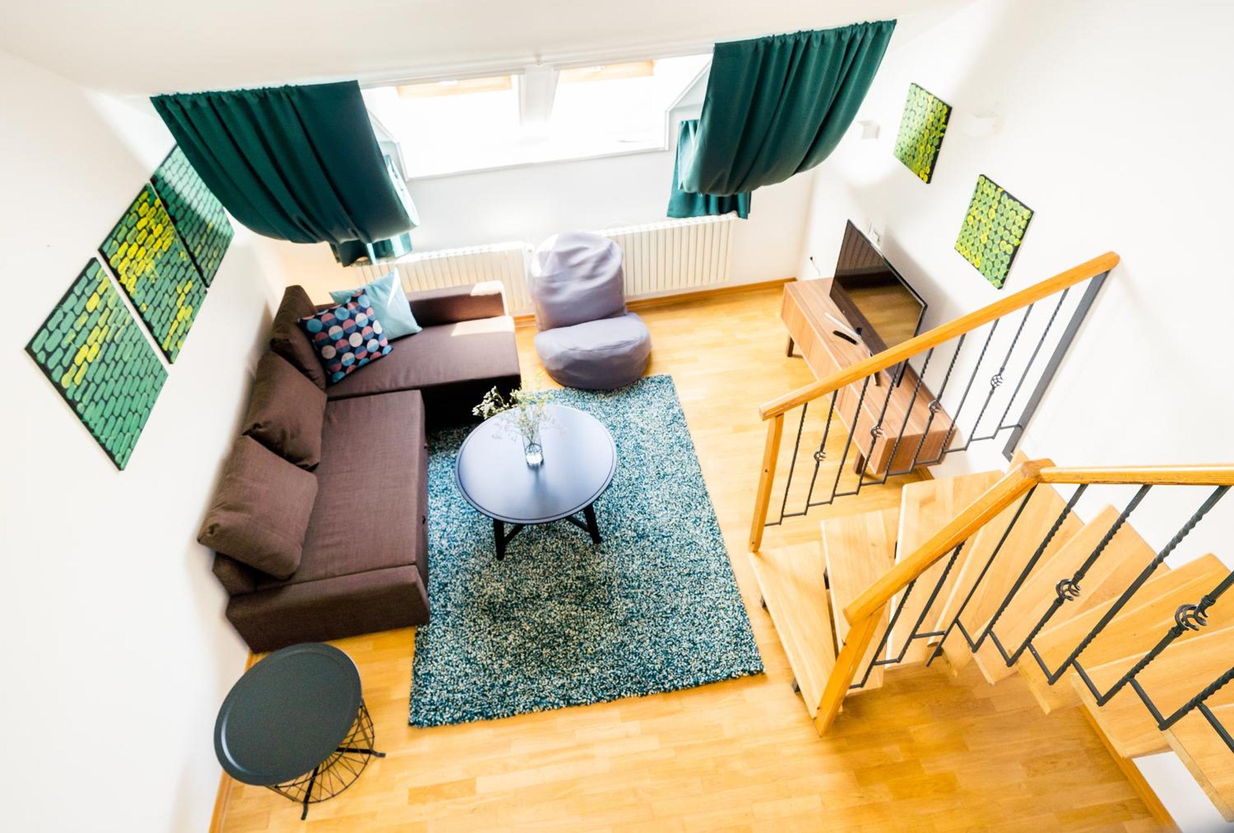 Apartment thumbnail 5