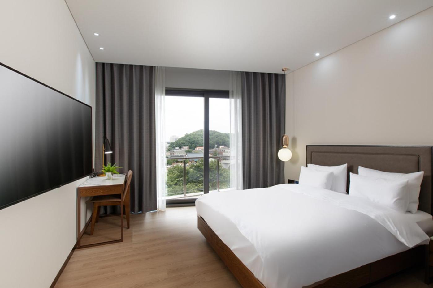 Superior Double Room with Terrace photo 2