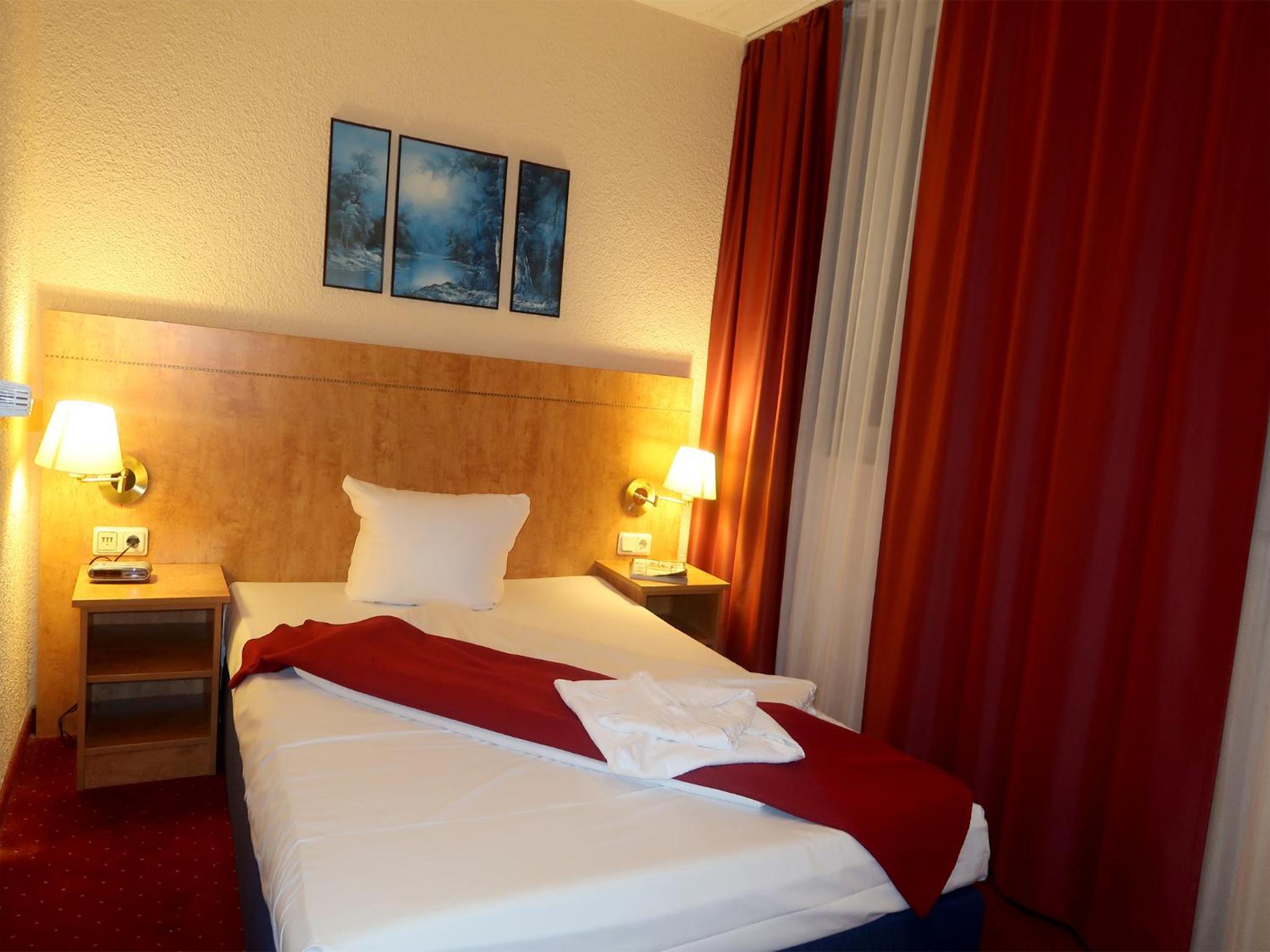Single Room