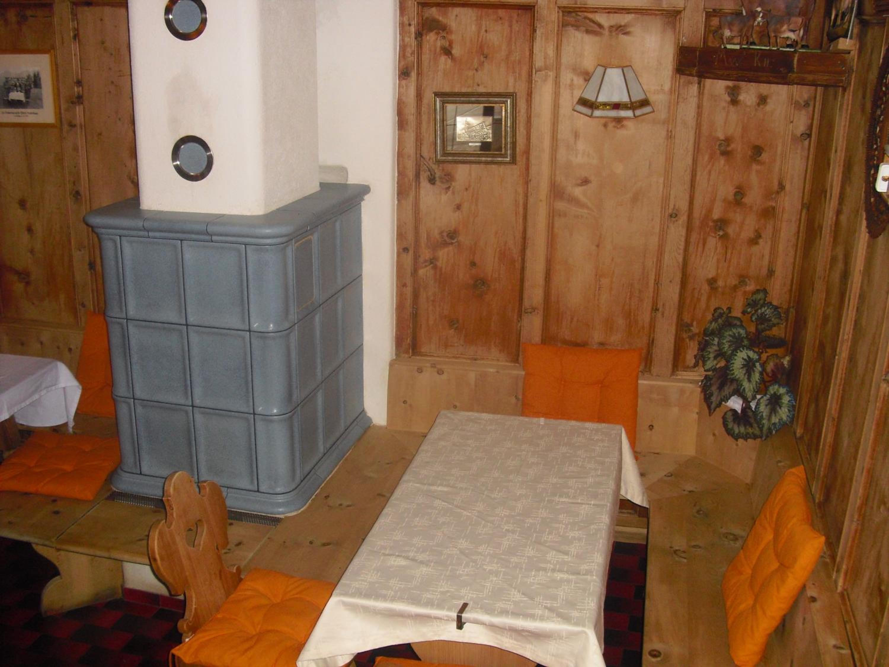 Twin Room with Balcony and Mountain View - Photo 7