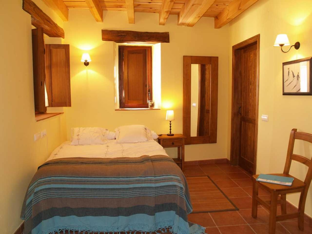 Habitación Doble o con Dos Camas