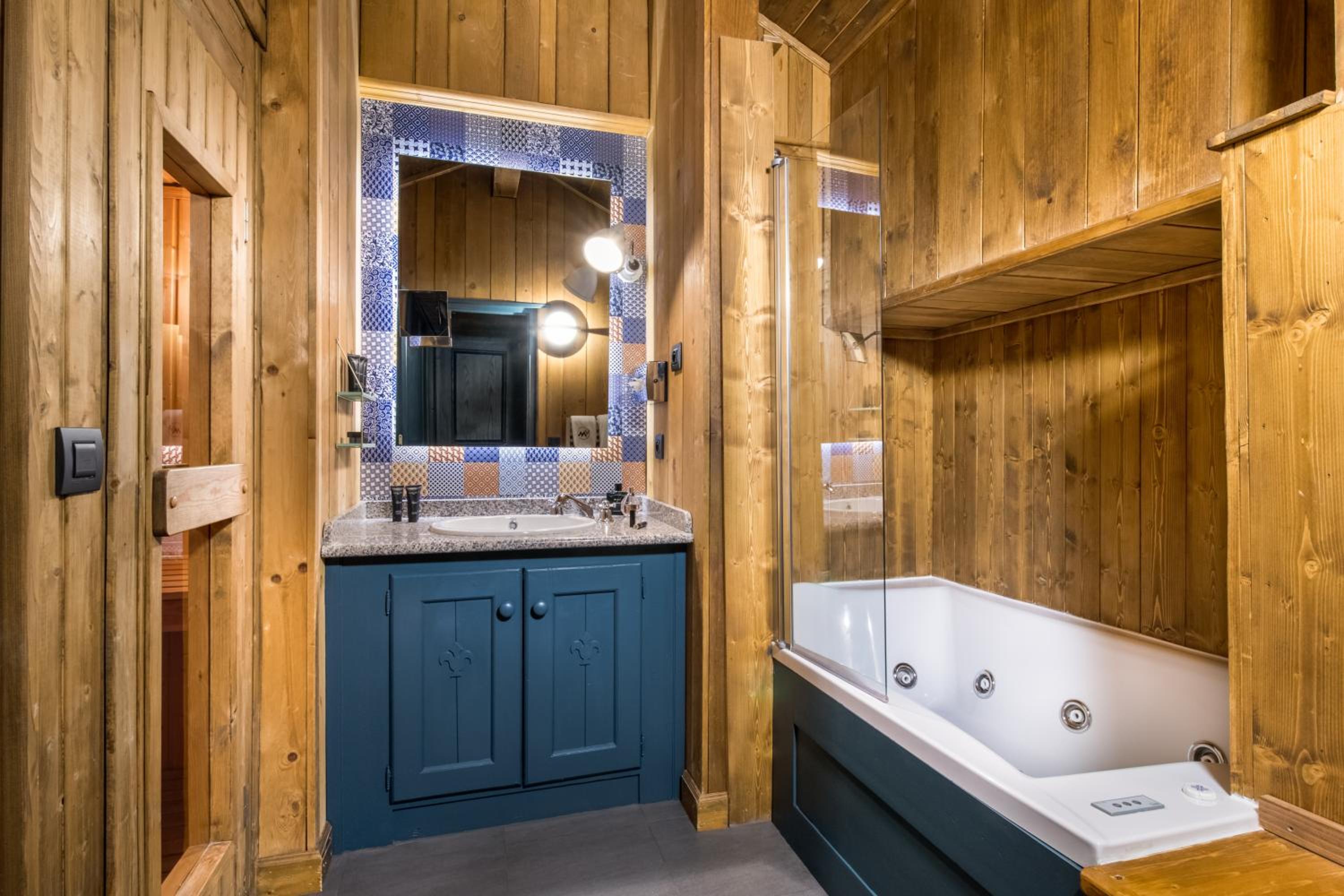 Duplex Suite - Photo 4