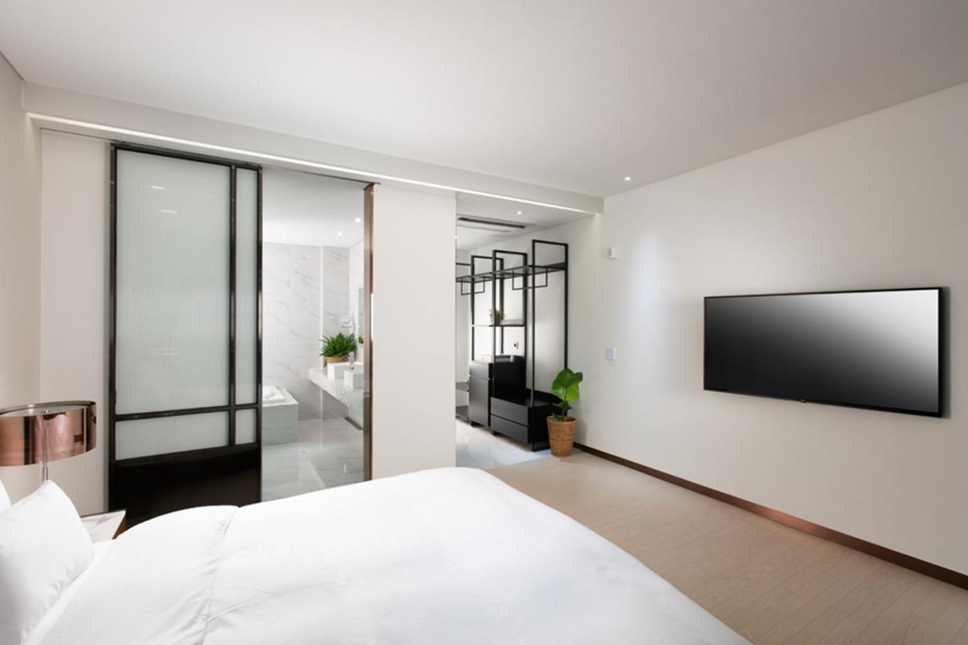 Grand Double Room with Terrace photo 3