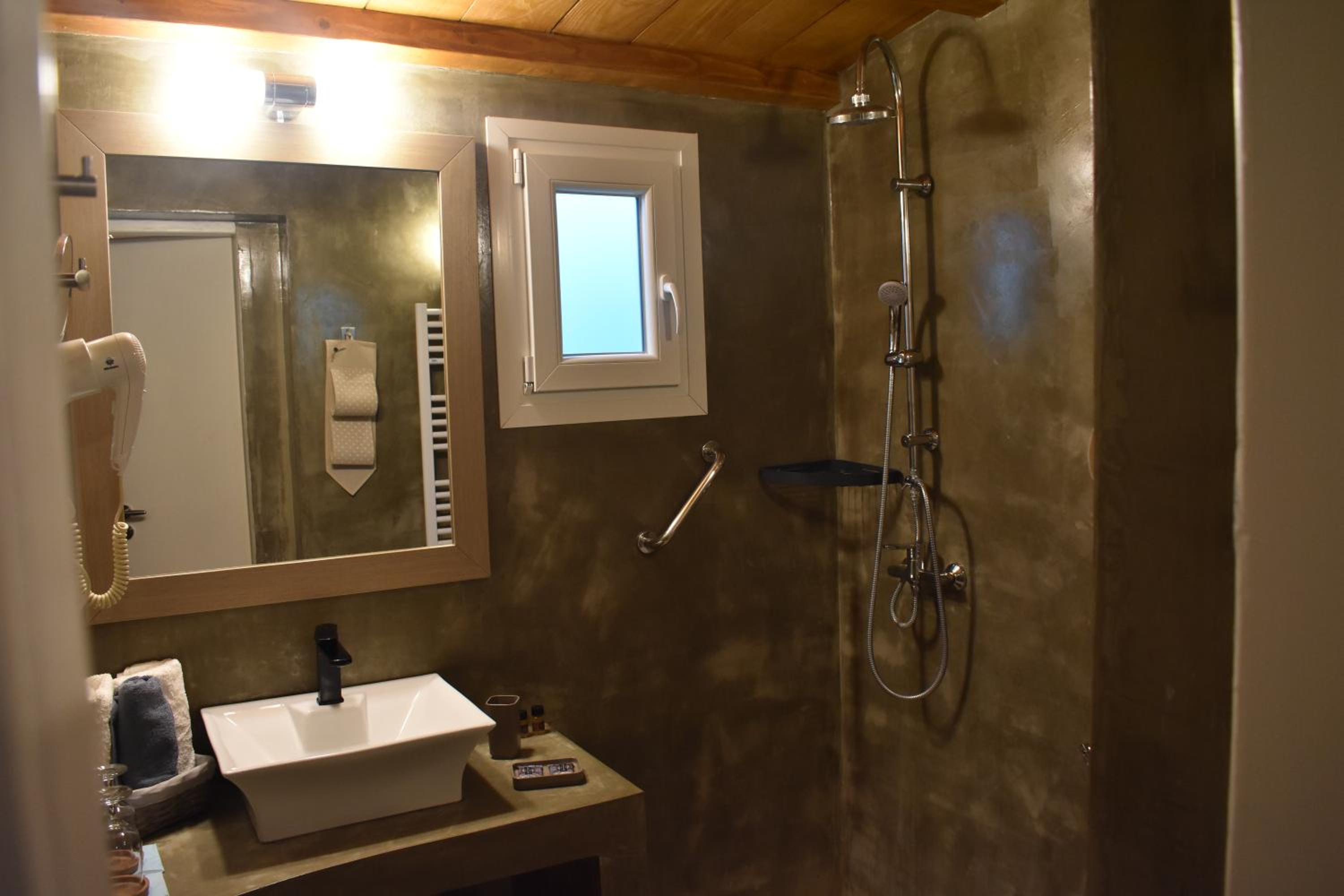 Economy Internal Double Room - No View - Photo 15