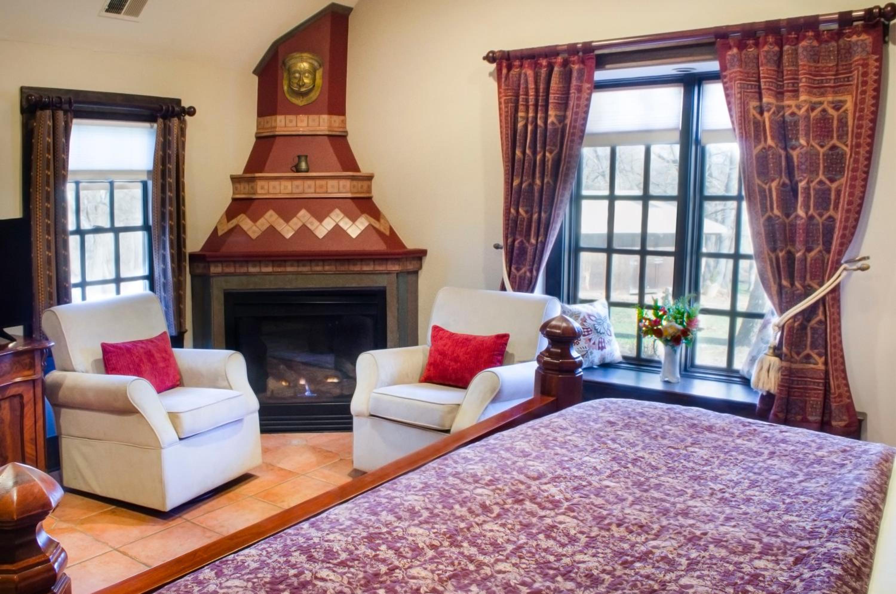 King Suite with Spa Bath photo 1