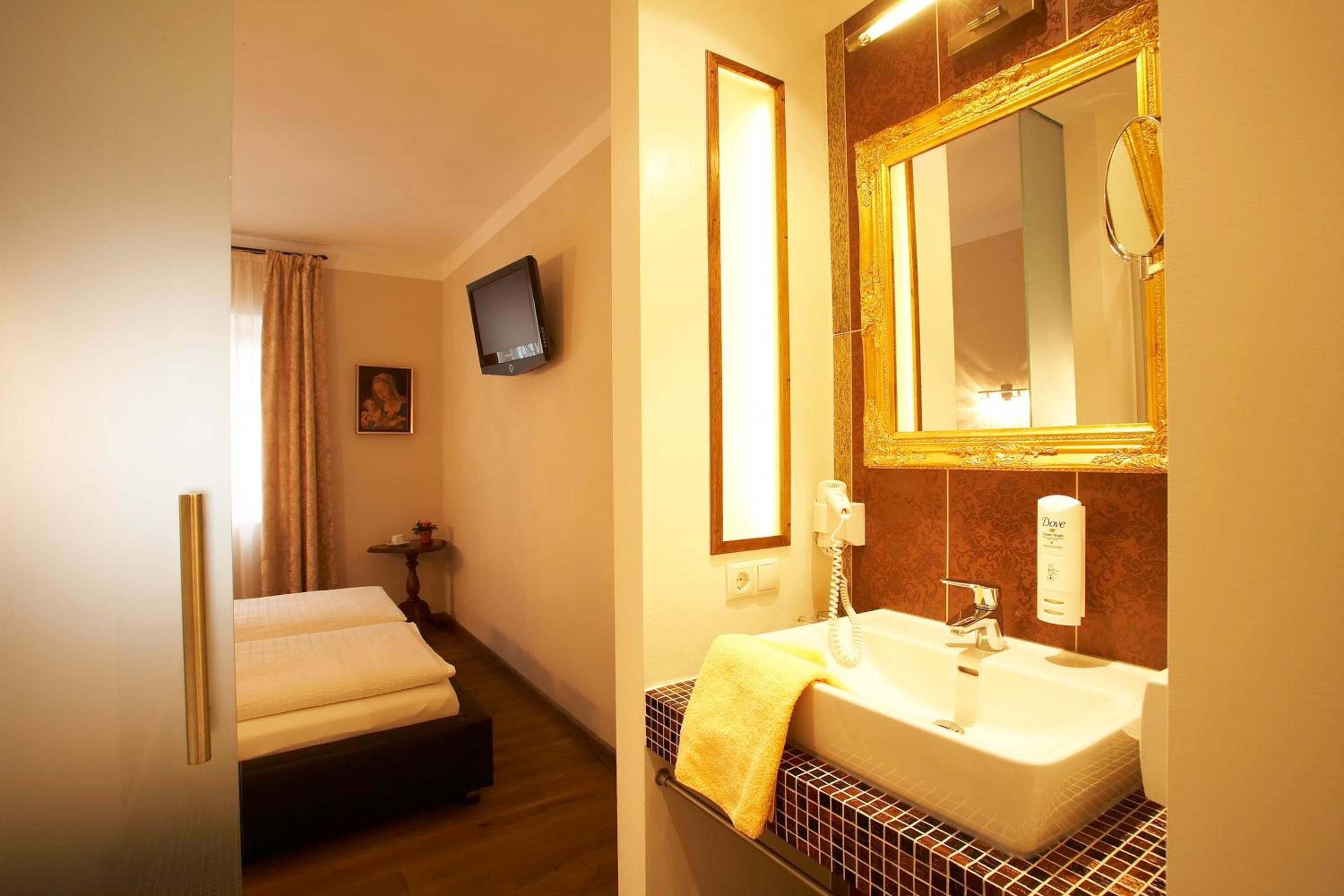Small "Budget" Double Room