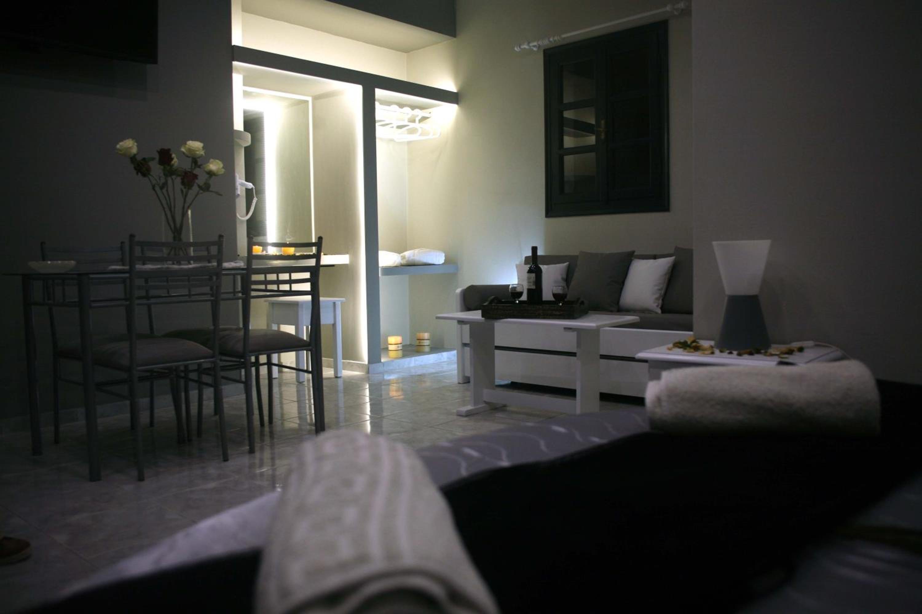 Superior Double Room - Photo 4