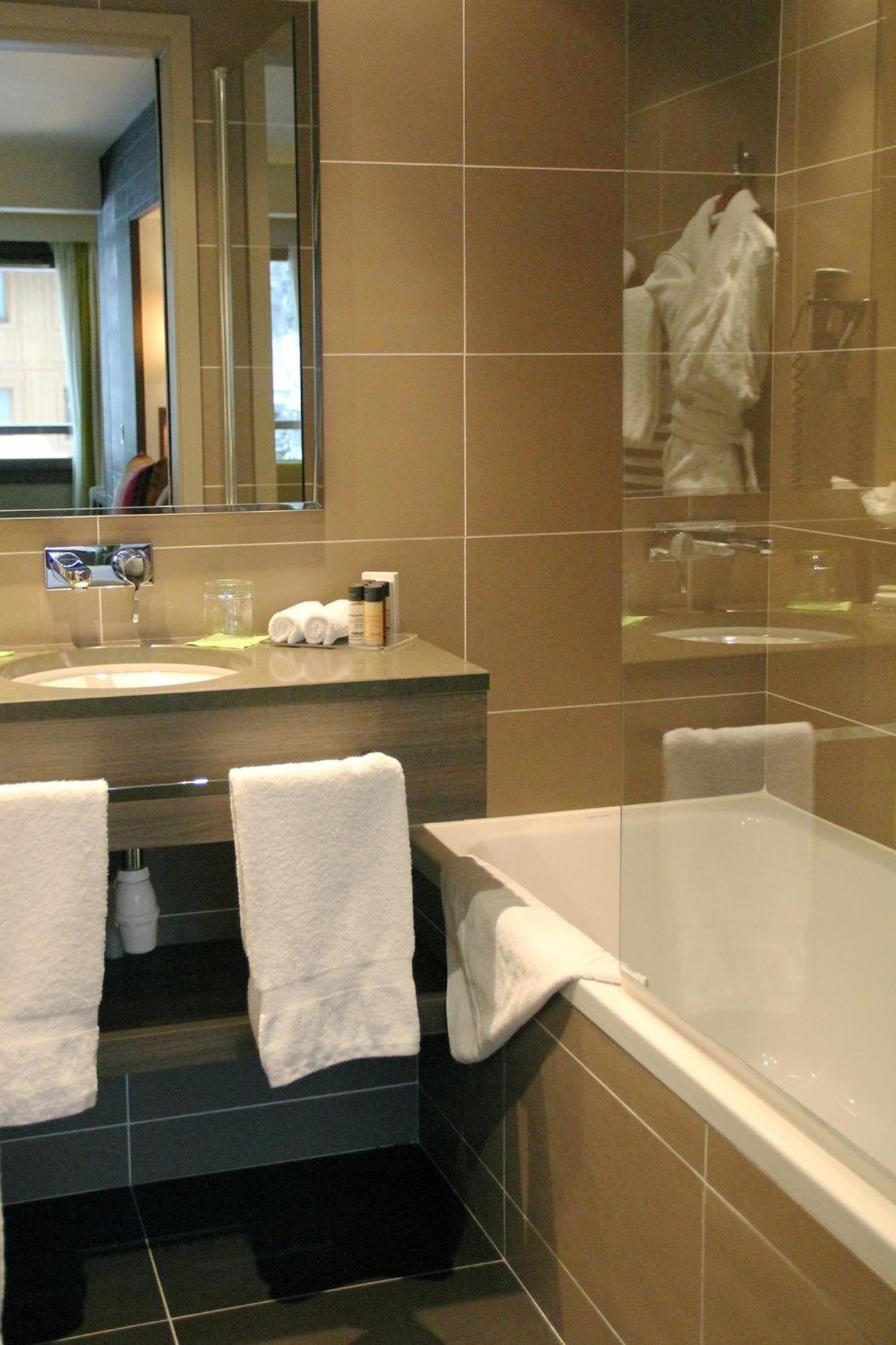 Charm Double Room photo 2
