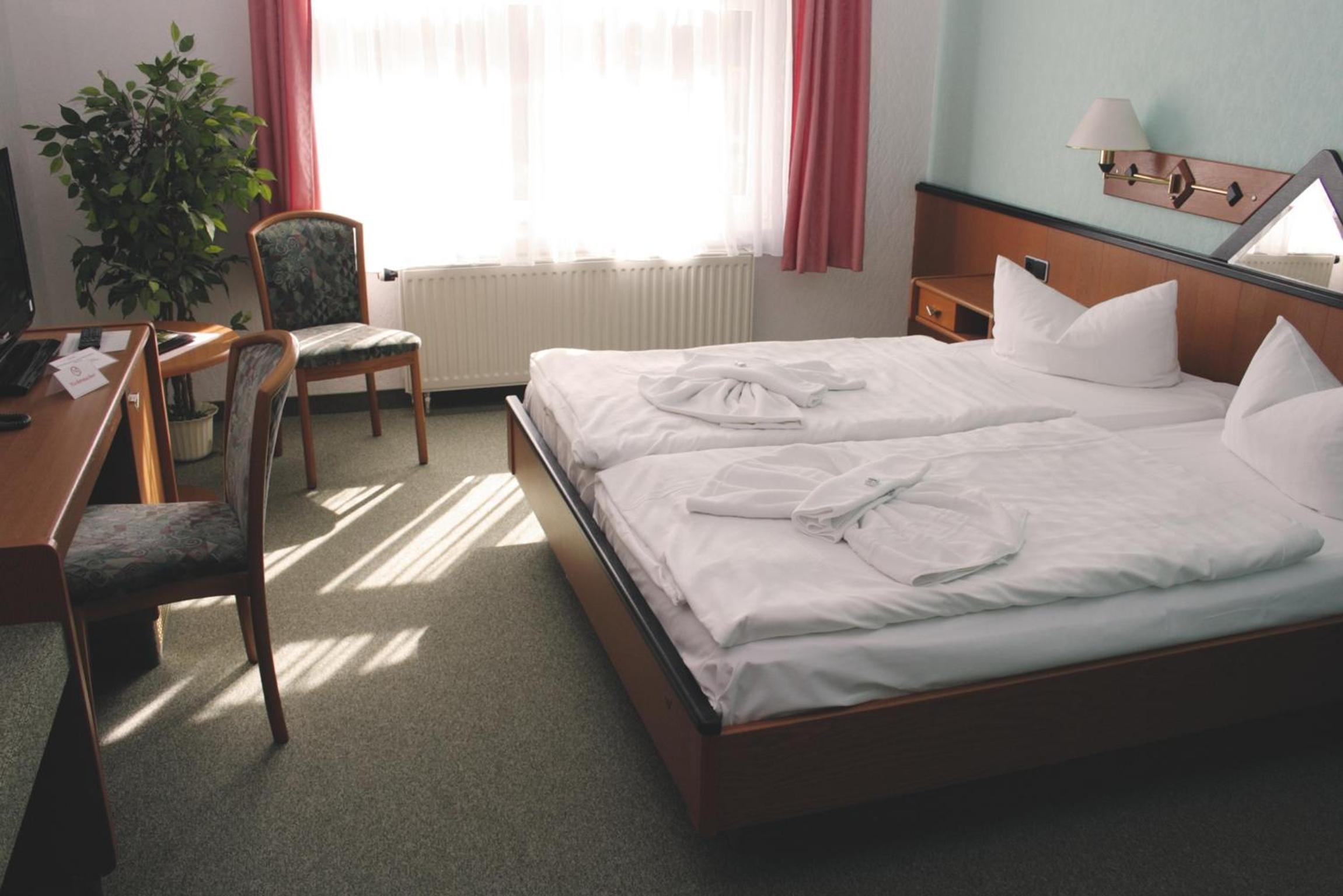 Standard Double Room - Photo 5