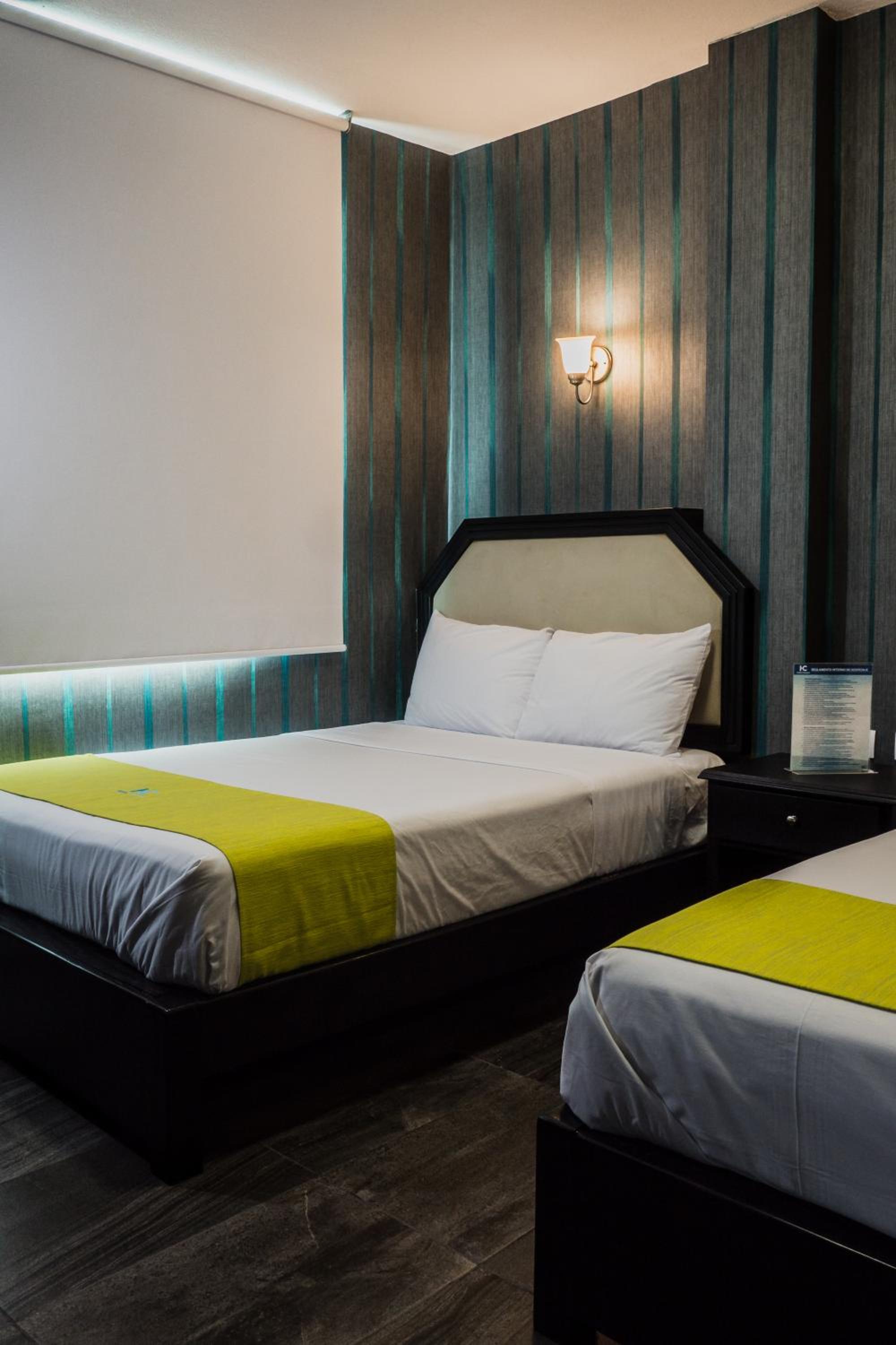 Standard Twin Room photo 1