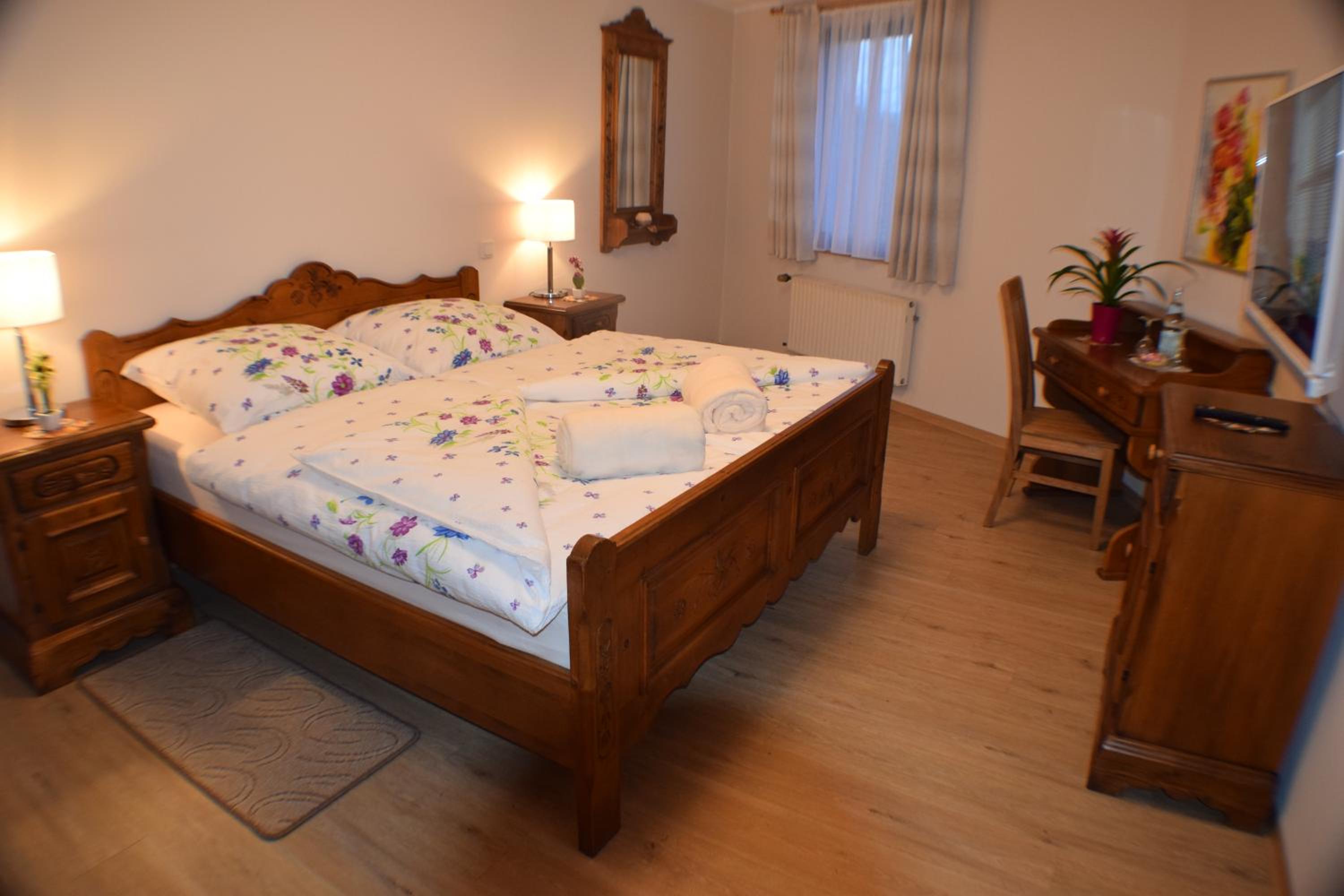 Standard Double Room - Photo 6