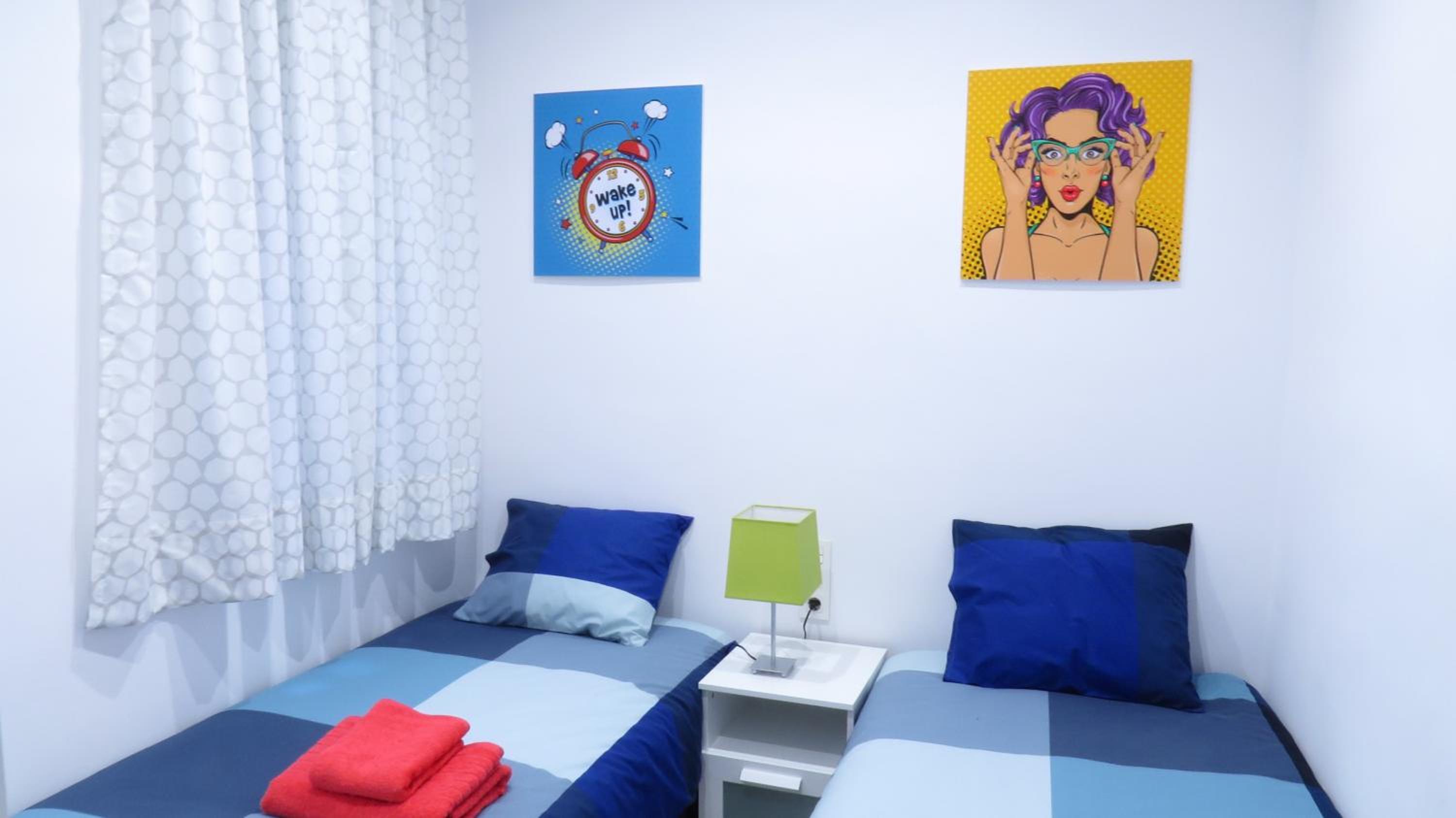 Apartment photo 2