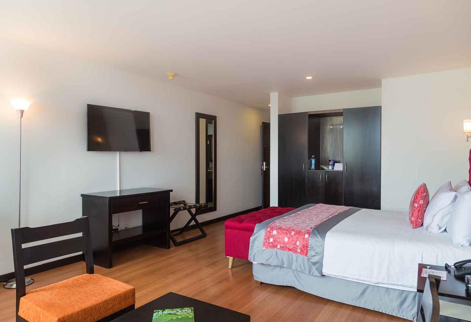 Deluxe Double Room photo 3