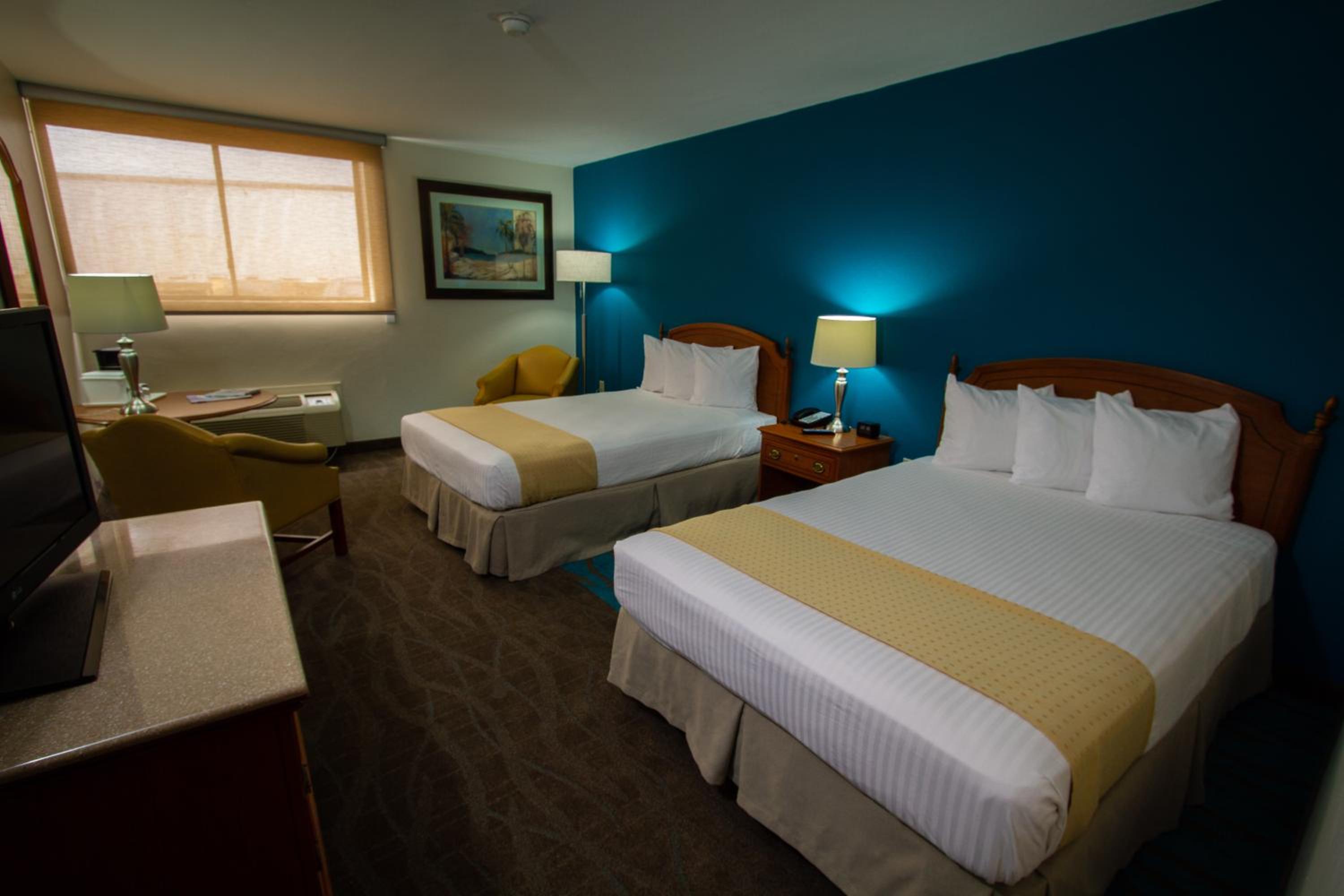 Standard Room, Two Double Beds photo 3