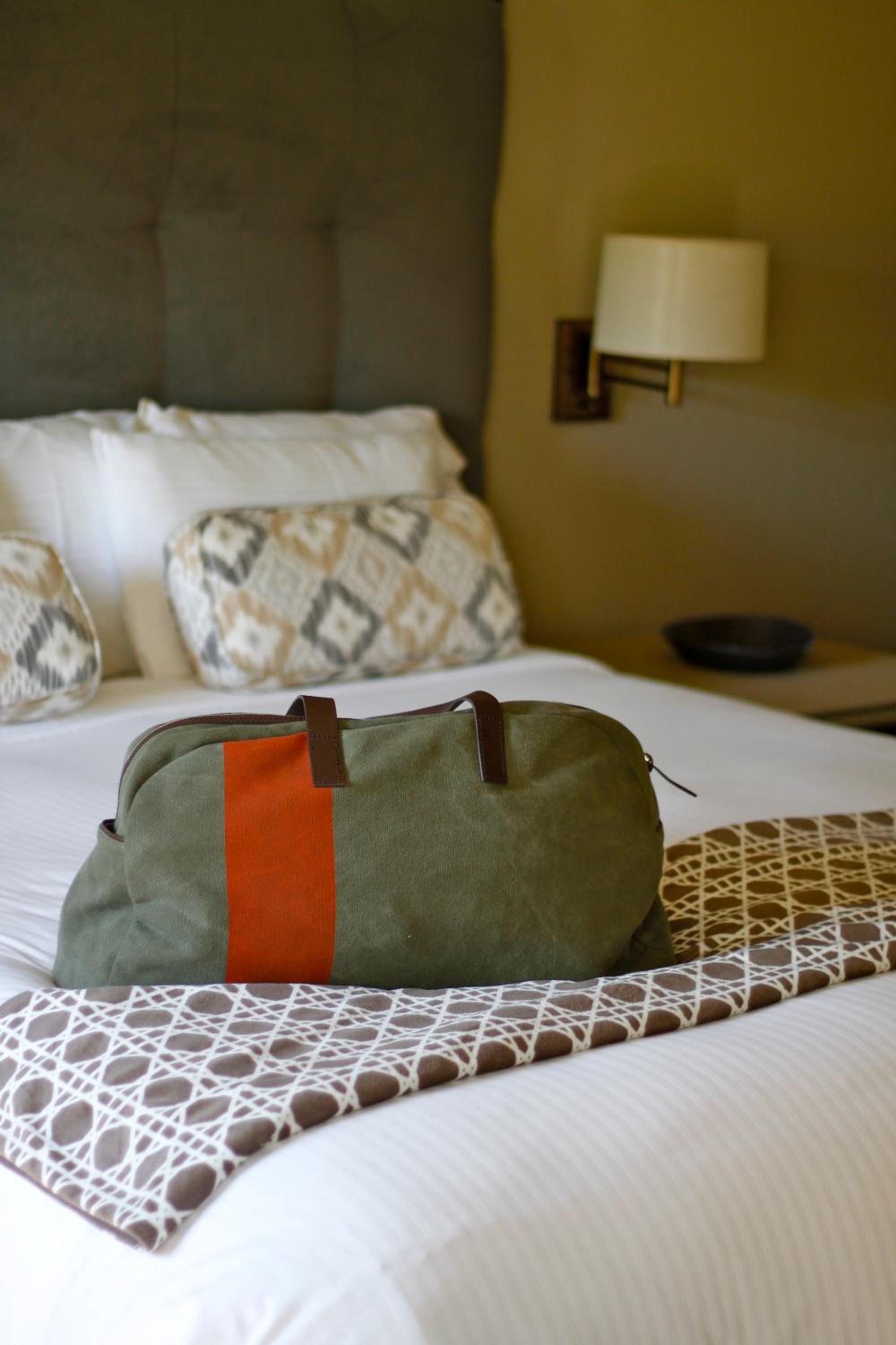 Premium King Room photo 3