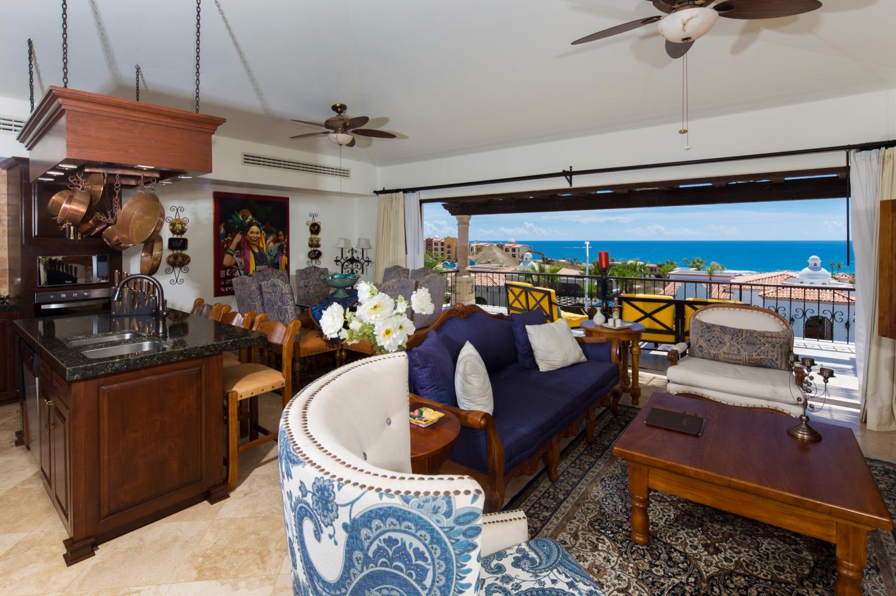 Three-Bedroom Villa photo 1