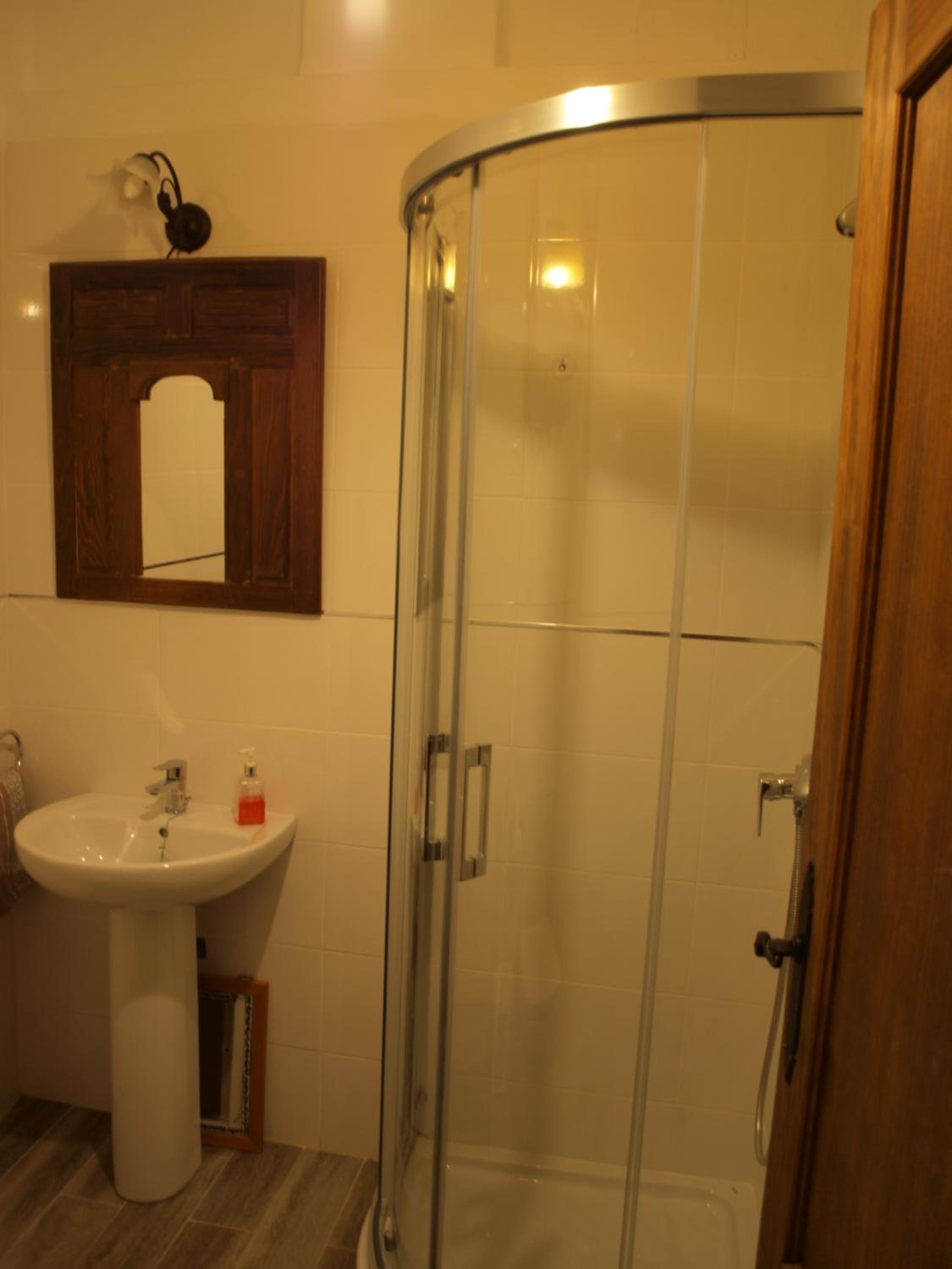 Studio Apartment photo 3