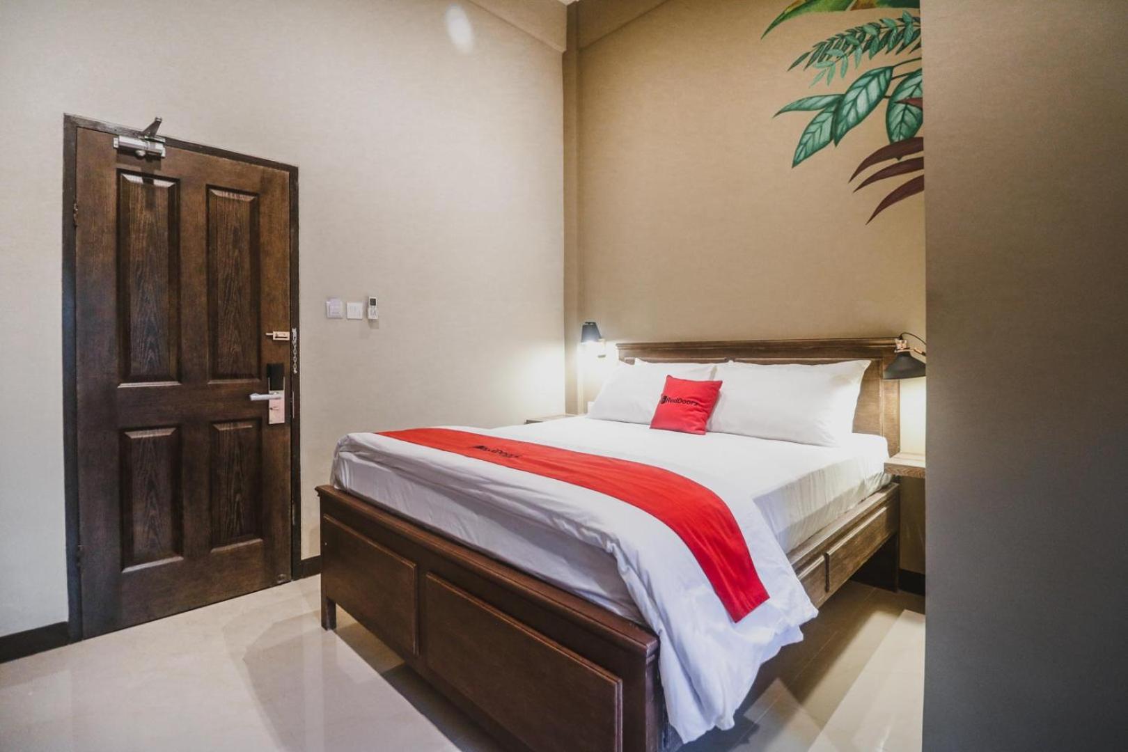 Double Room - Photo 5