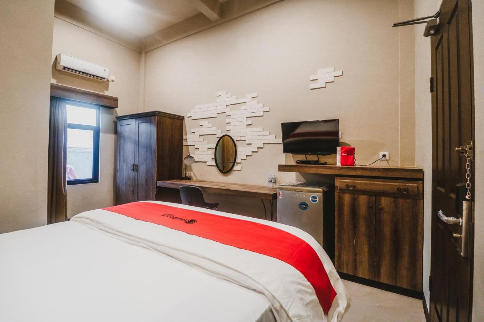 Double Room - Photo 3