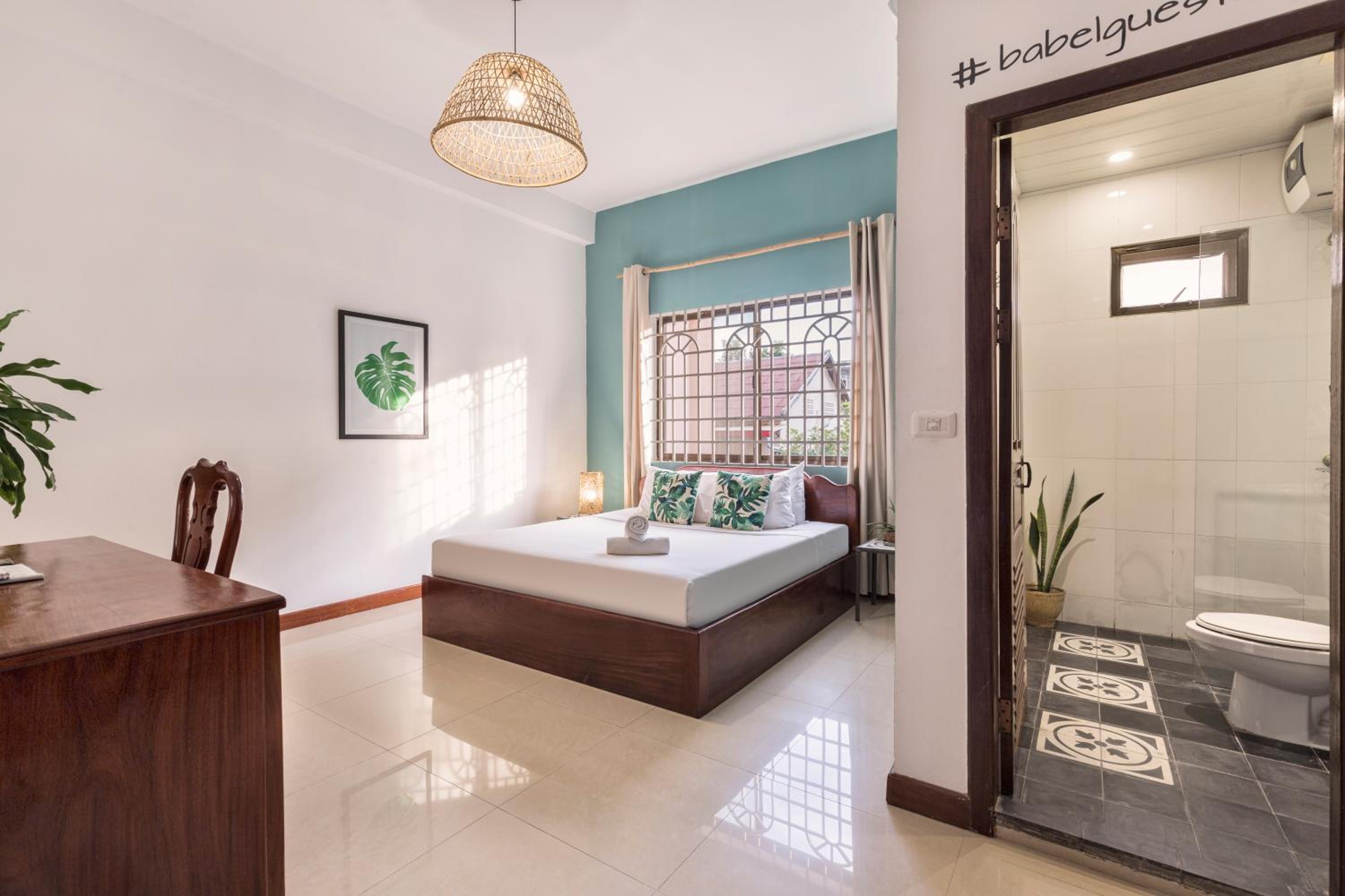 Double Room - Photo 2