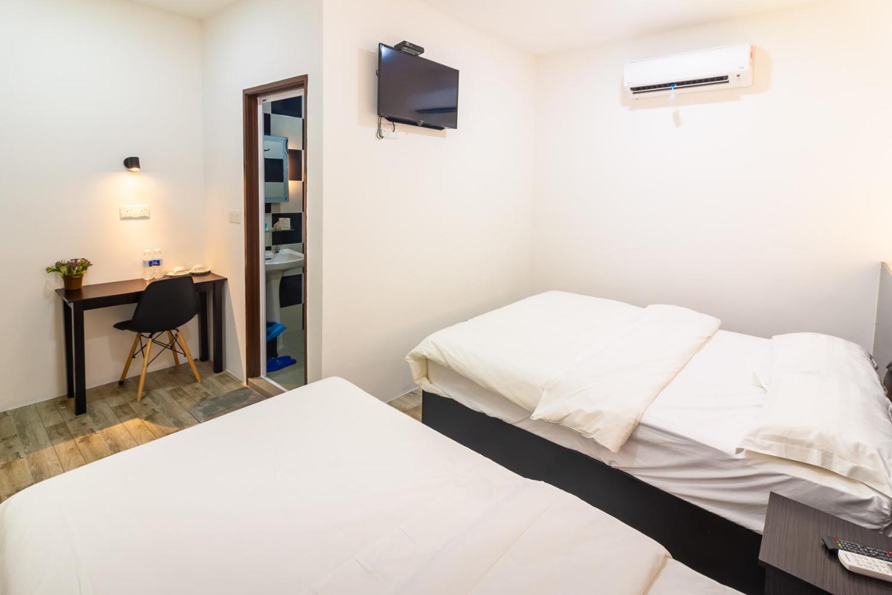 Triple Room