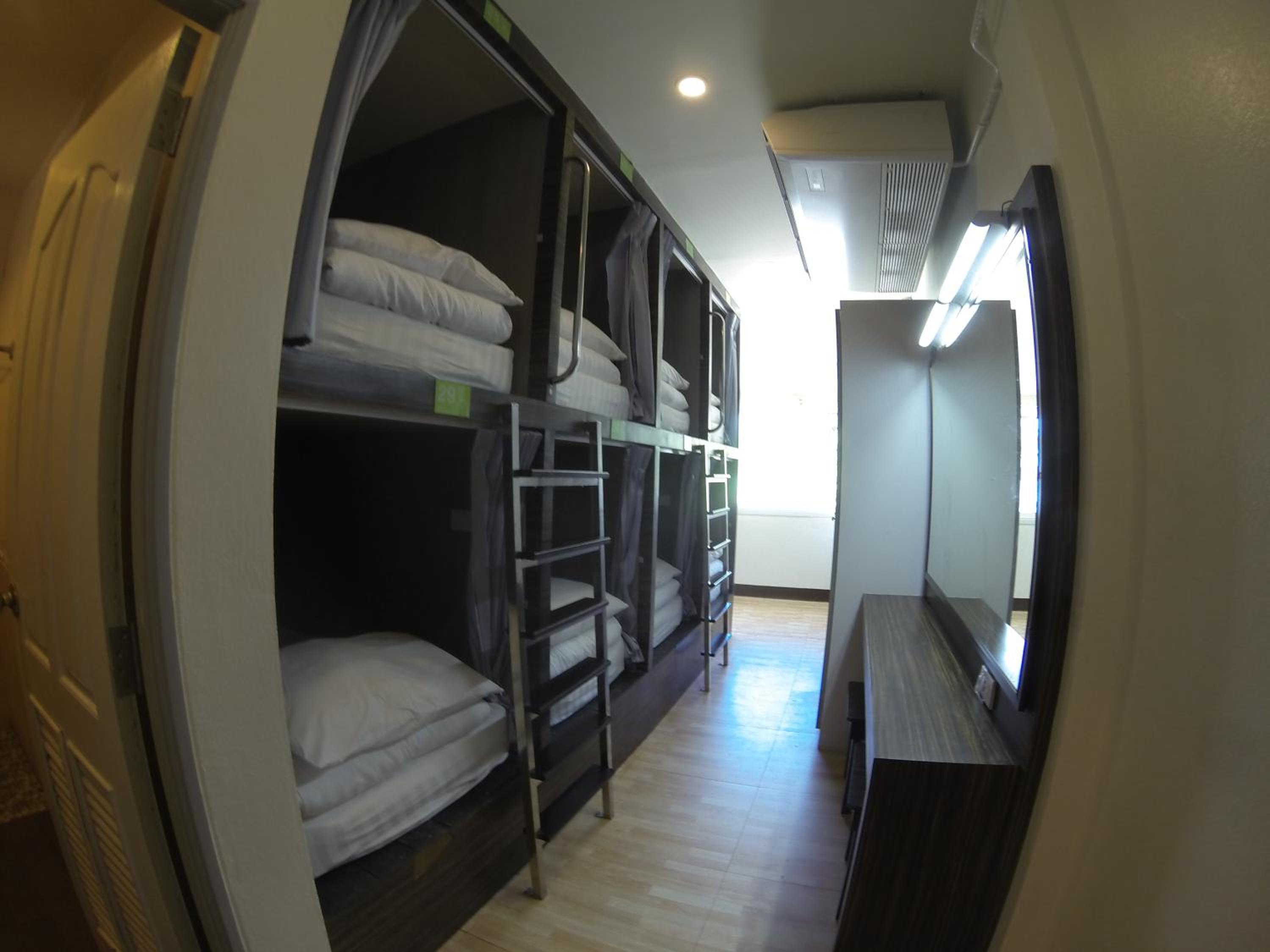 Single Bed in Female Dormitory Room photo 3