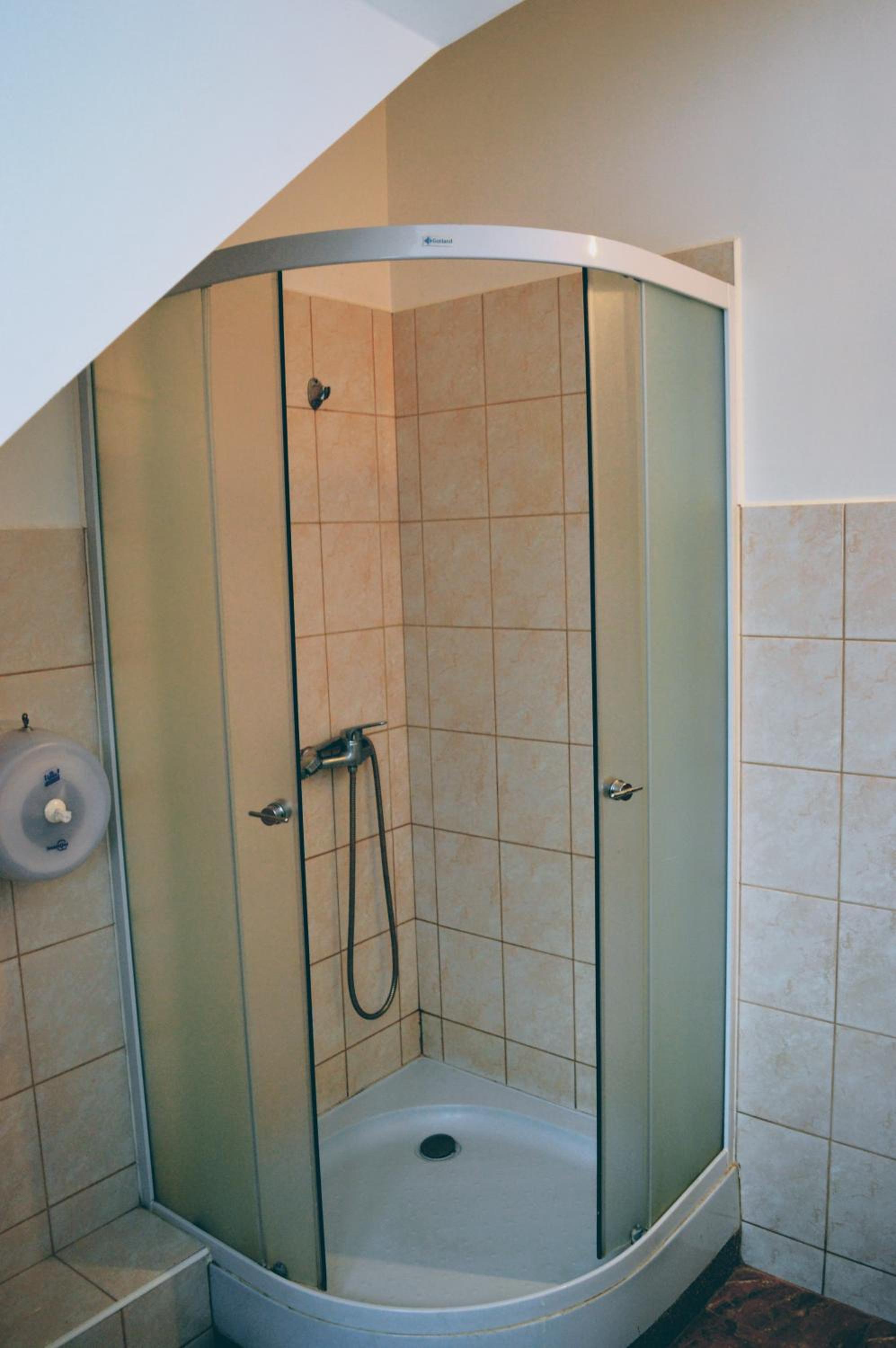 Triple Room with Shared Bathroom photo 3