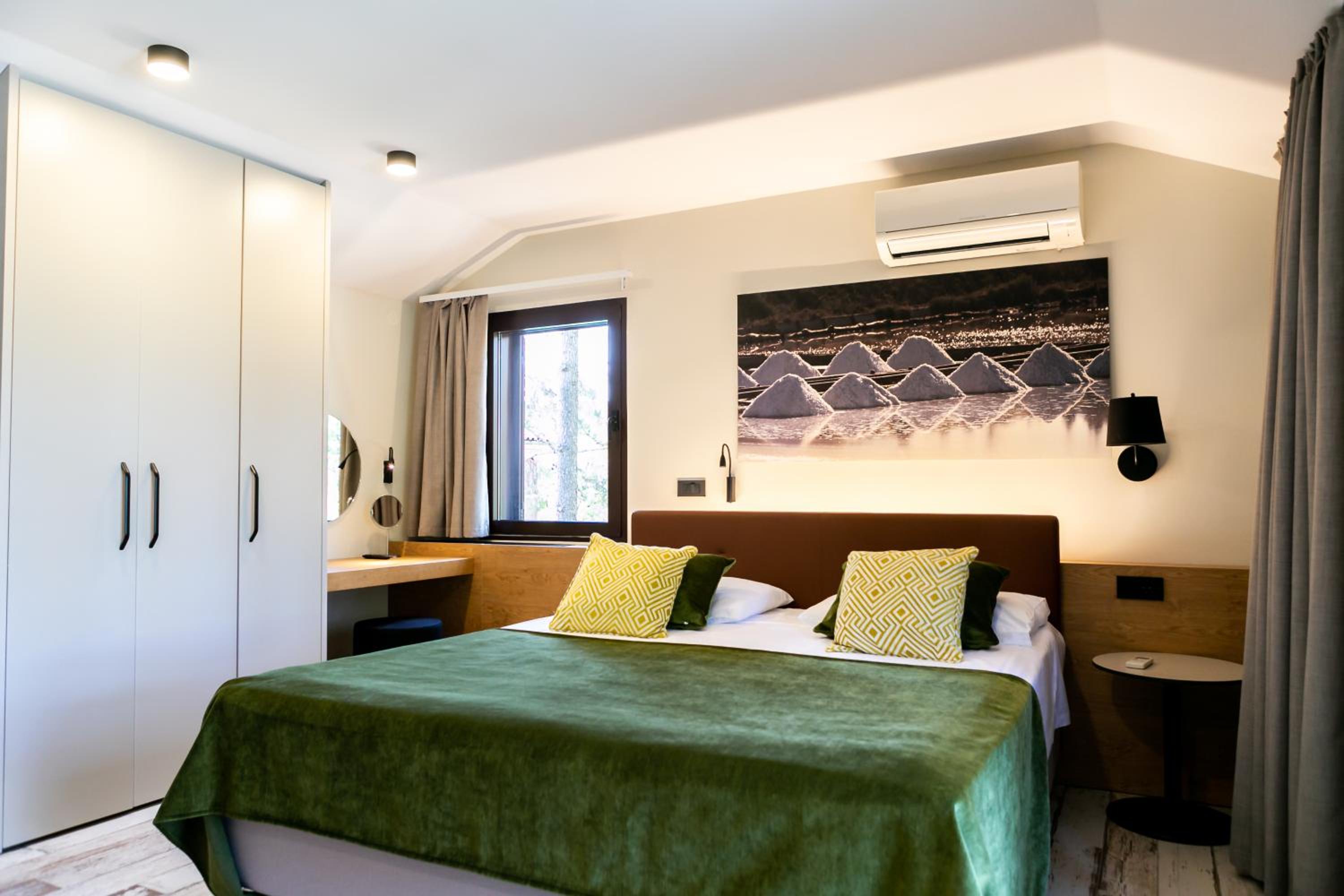 Deluxe Family Suite with Balcony or Terrace