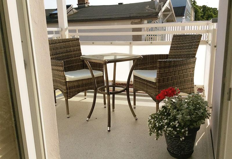 Apartment with Terrace photo 3