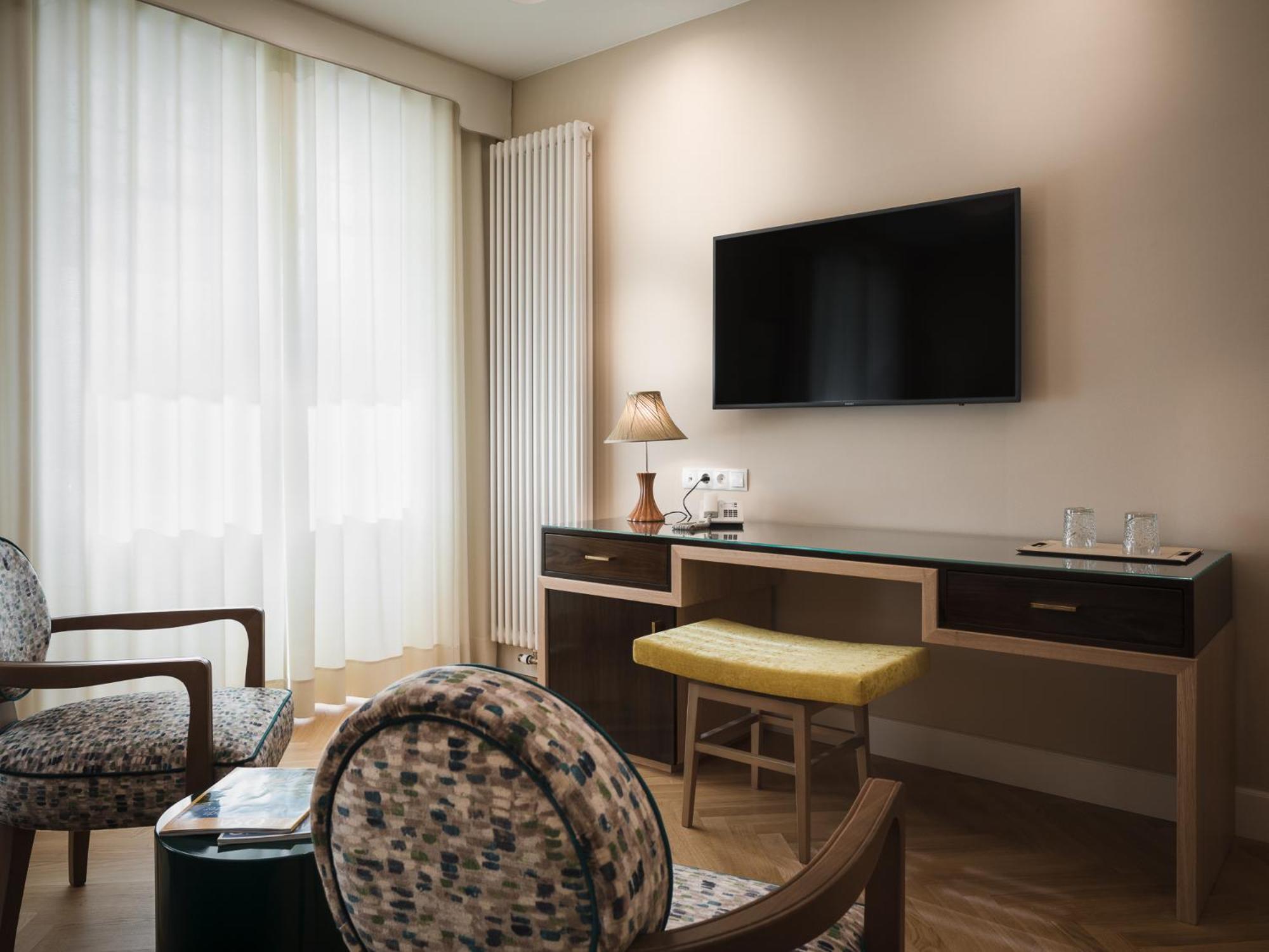 Deluxe Double Room with Balcony with AC