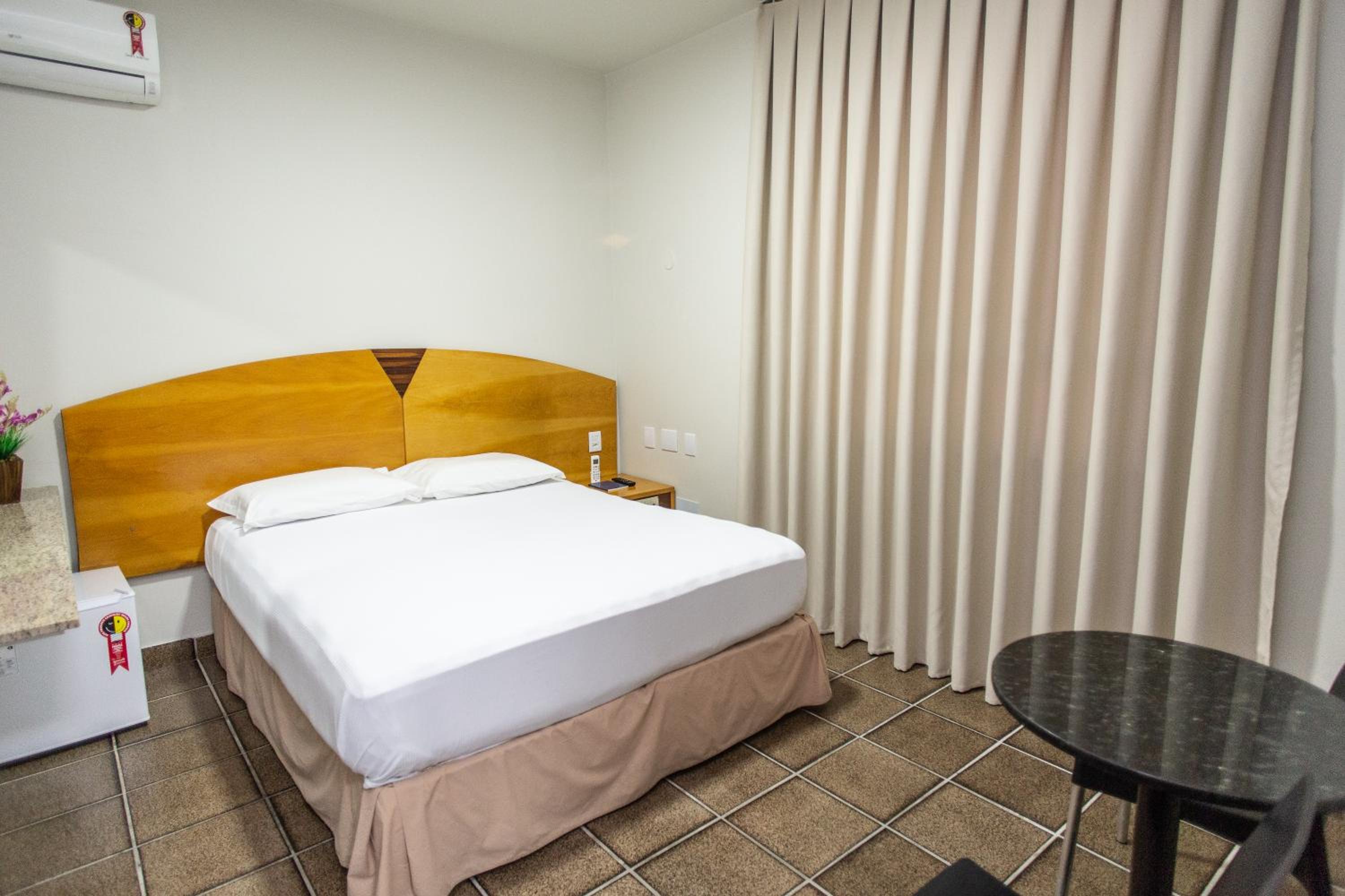 Standard Double or Twin Room photo 2